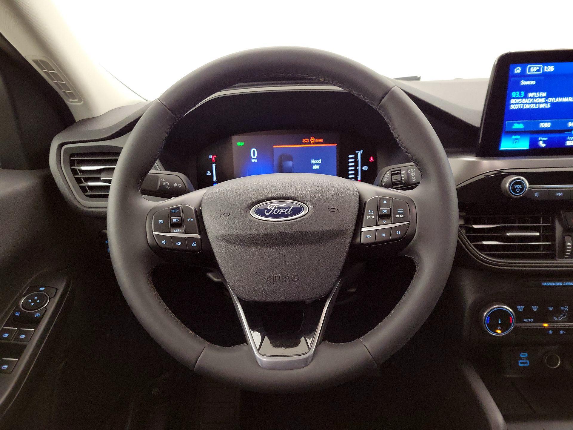 Thumbnail: 2023 Ford Escape - 10