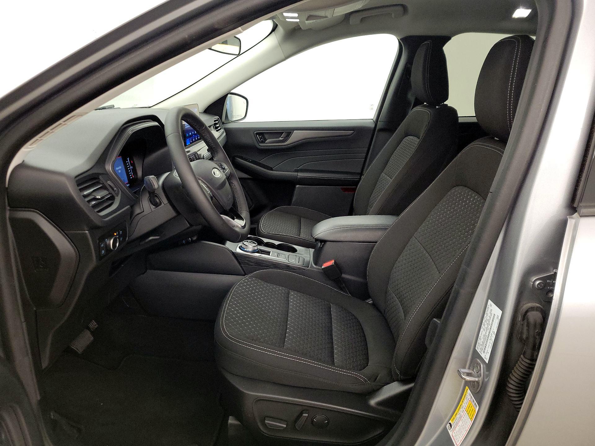 Thumbnail: 2023 Ford Escape - 11