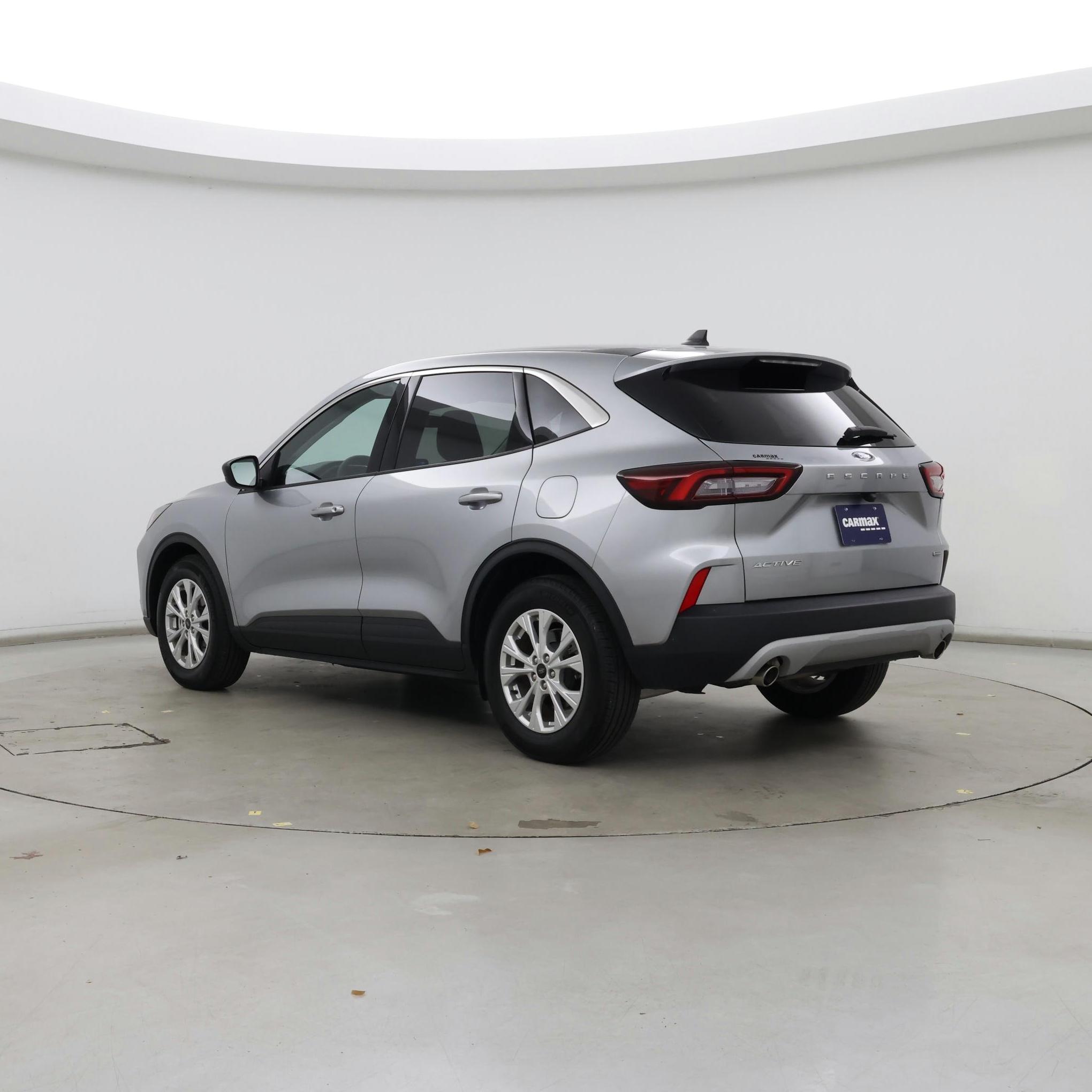 Thumbnail: 2023 Ford Escape - 2