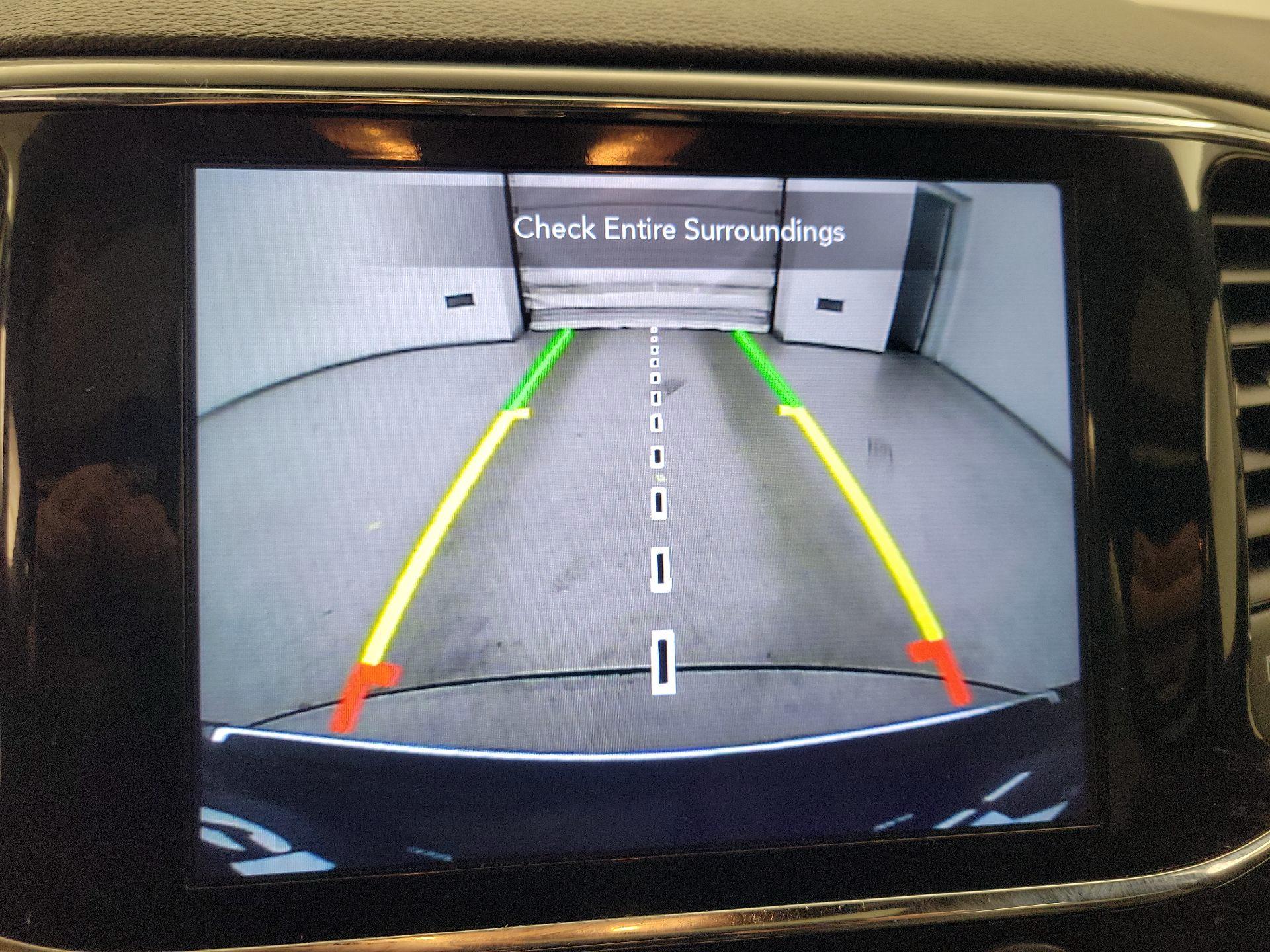 Thumbnail: 2020 Jeep Grand Cherokee - 14