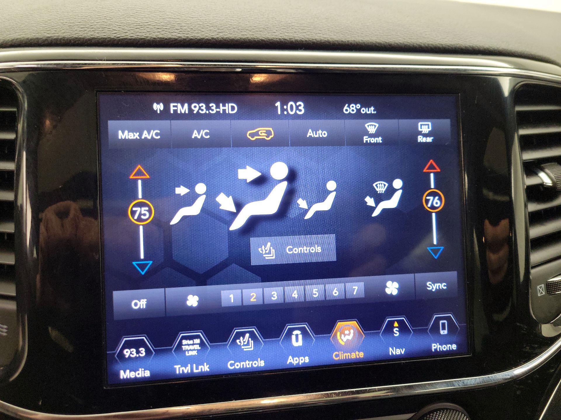 Thumbnail: 2020 Jeep Grand Cherokee - 16