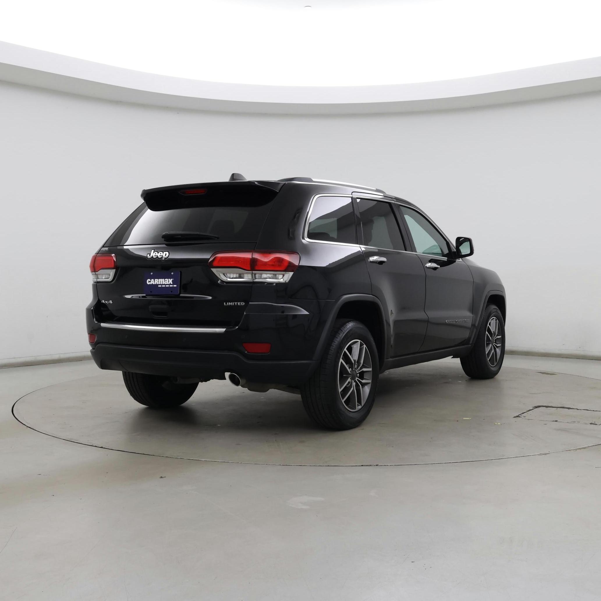 Thumbnail: 2020 Jeep Grand Cherokee - 8