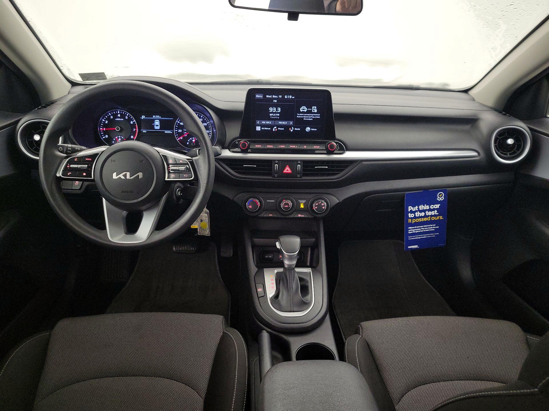 Thumbnail: 2023 Kia Forte - 9