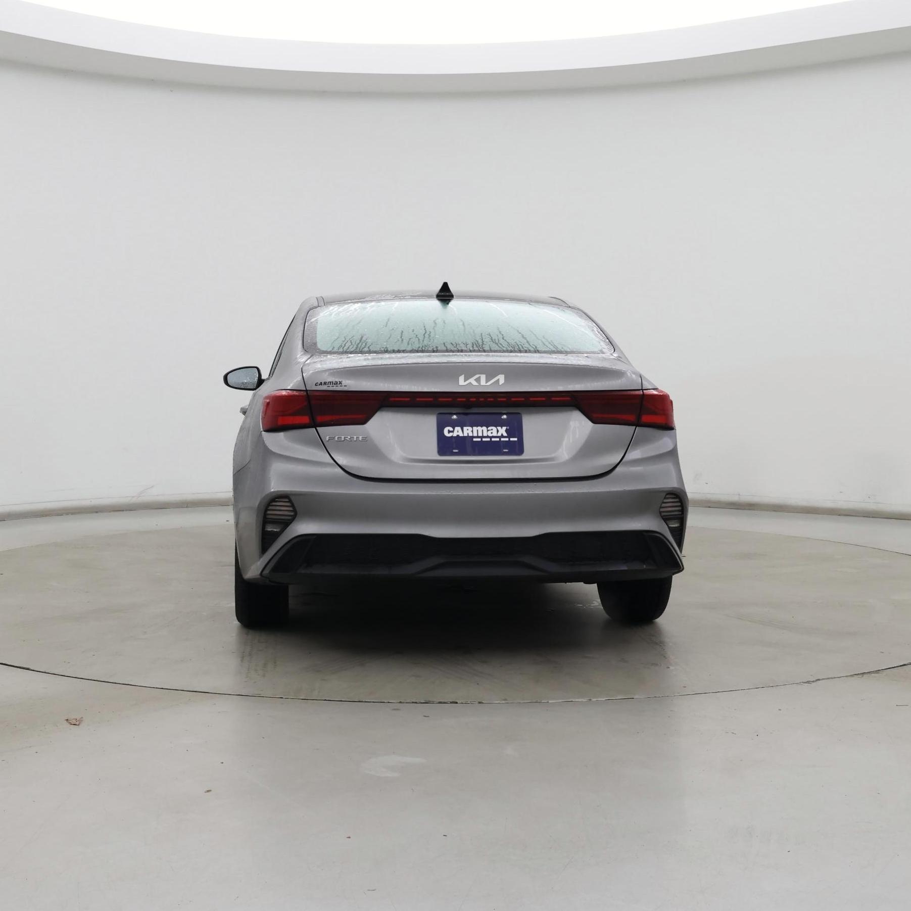 Thumbnail: 2023 Kia Forte - 6