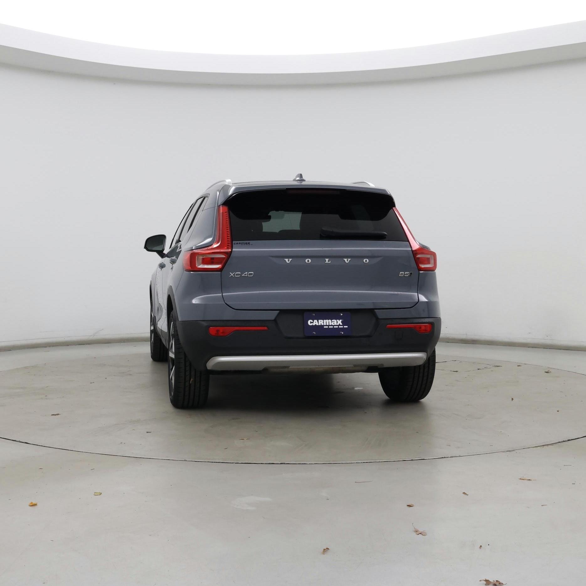 Thumbnail: 2023 Volvo XC40 - 6