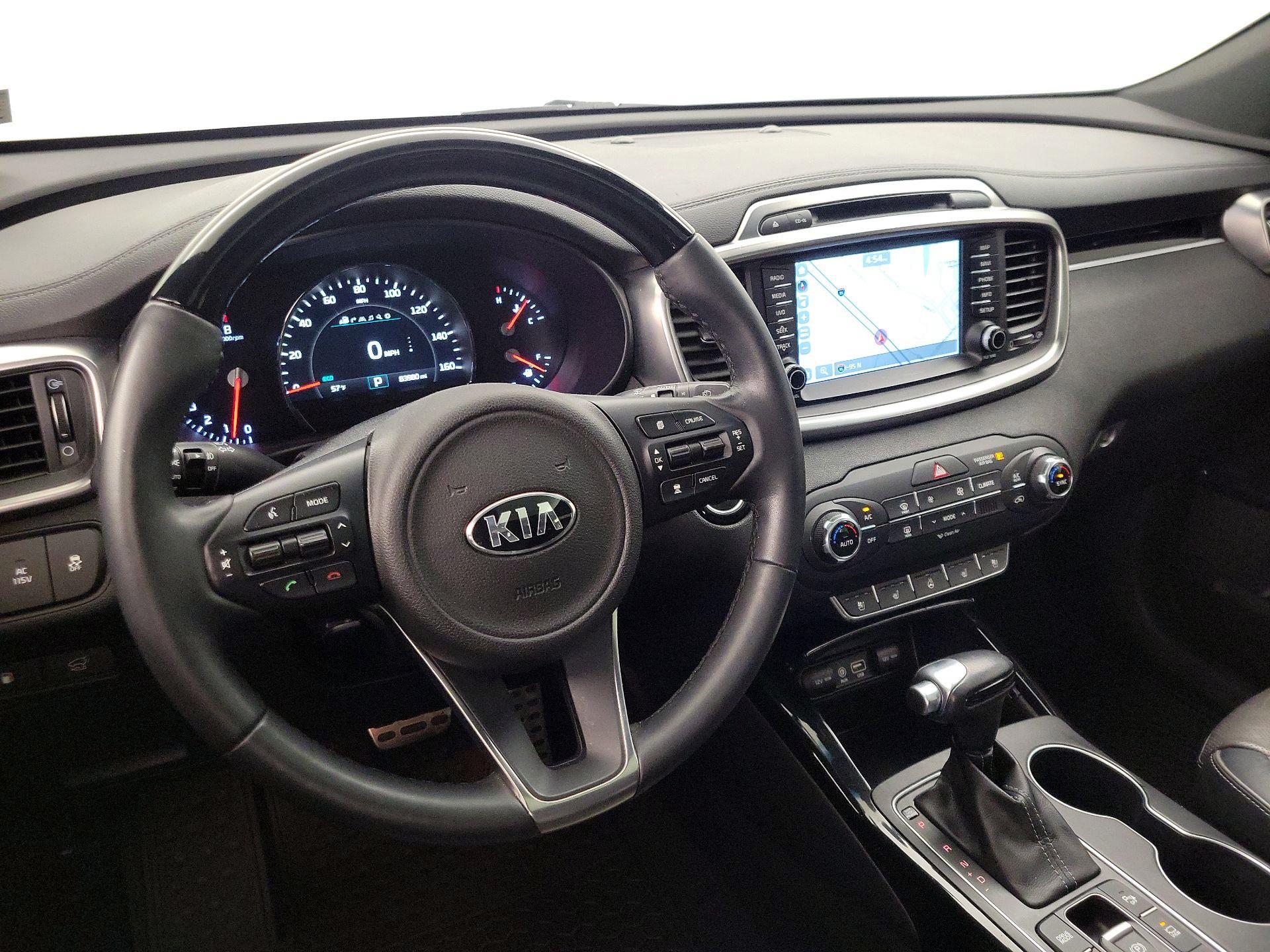 Thumbnail: 2018 Kia Sorento - 9