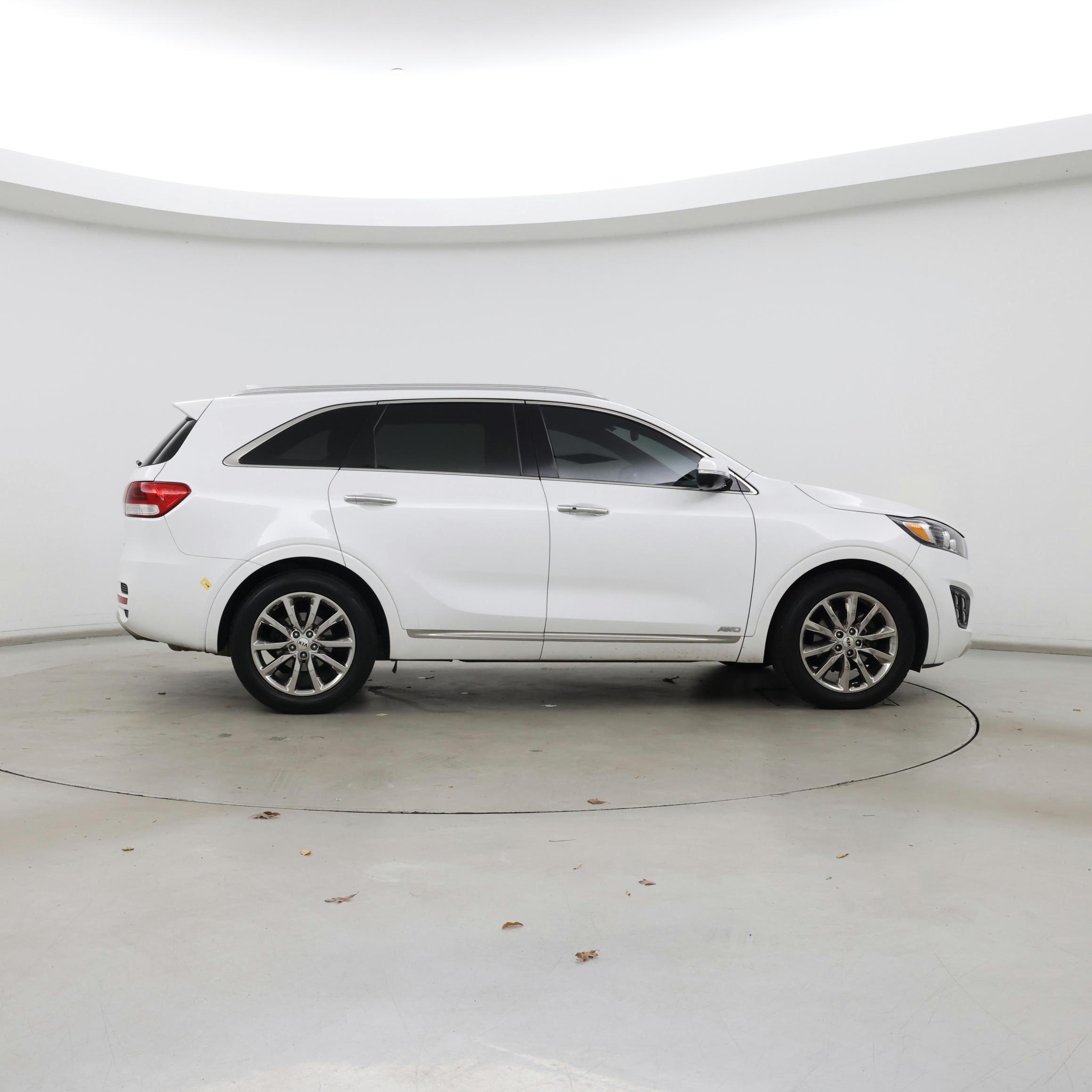 Thumbnail: 2018 Kia Sorento - 7