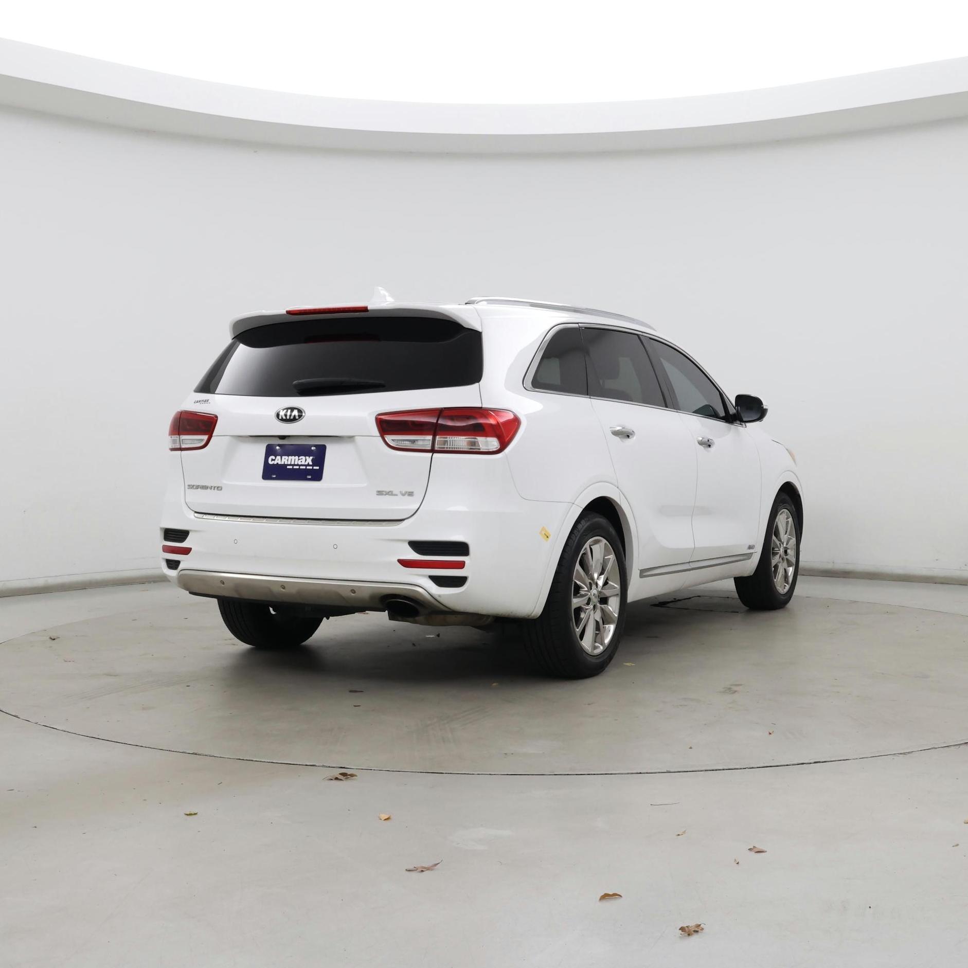 Thumbnail: 2018 Kia Sorento - 8