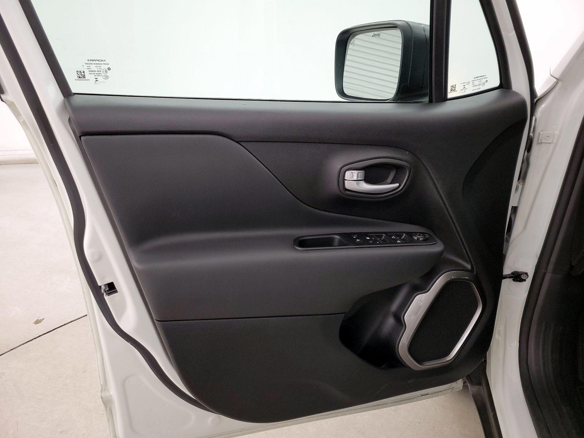 Thumbnail: 2023 Jeep Renegade - 12