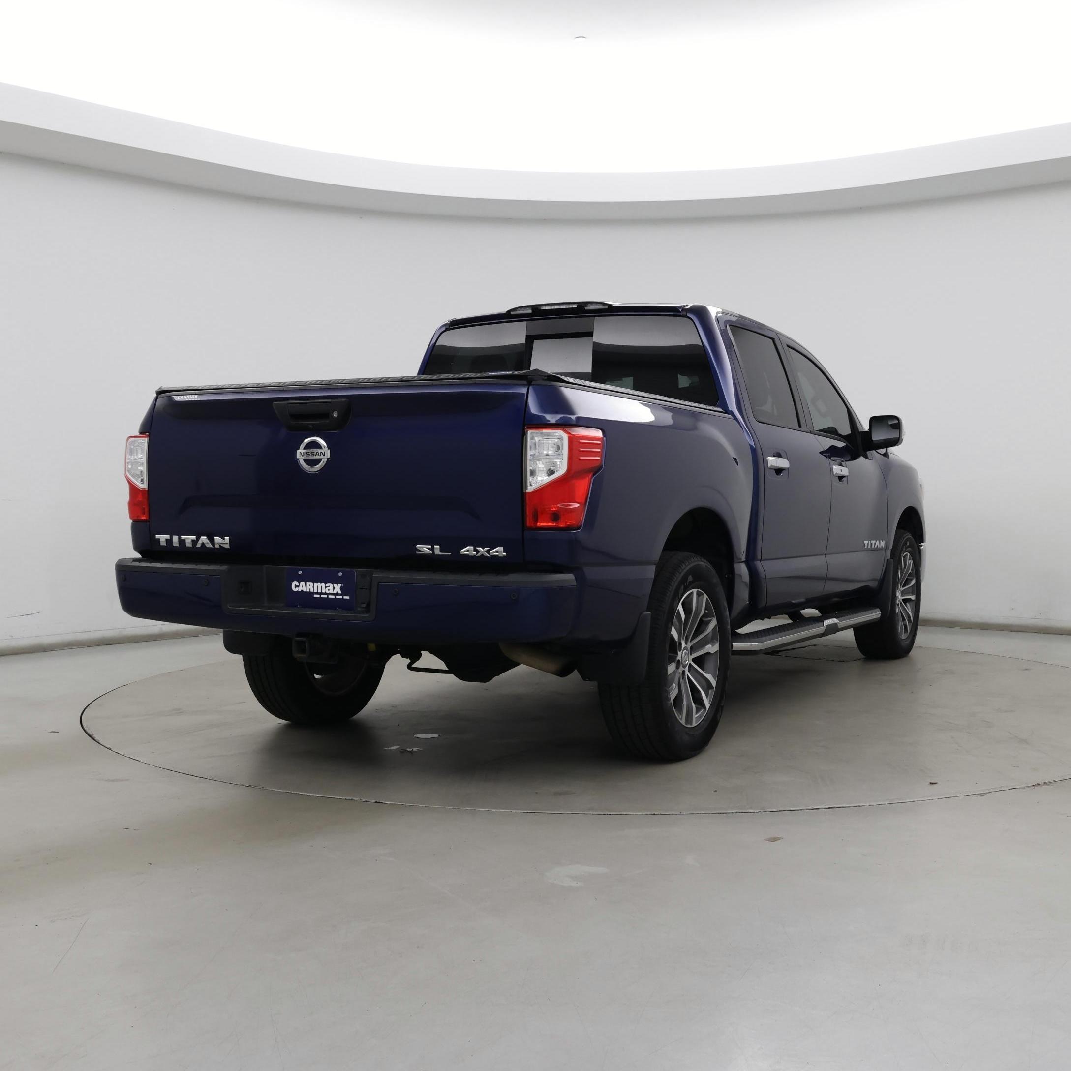 Thumbnail: 2018 Nissan Titan - 8