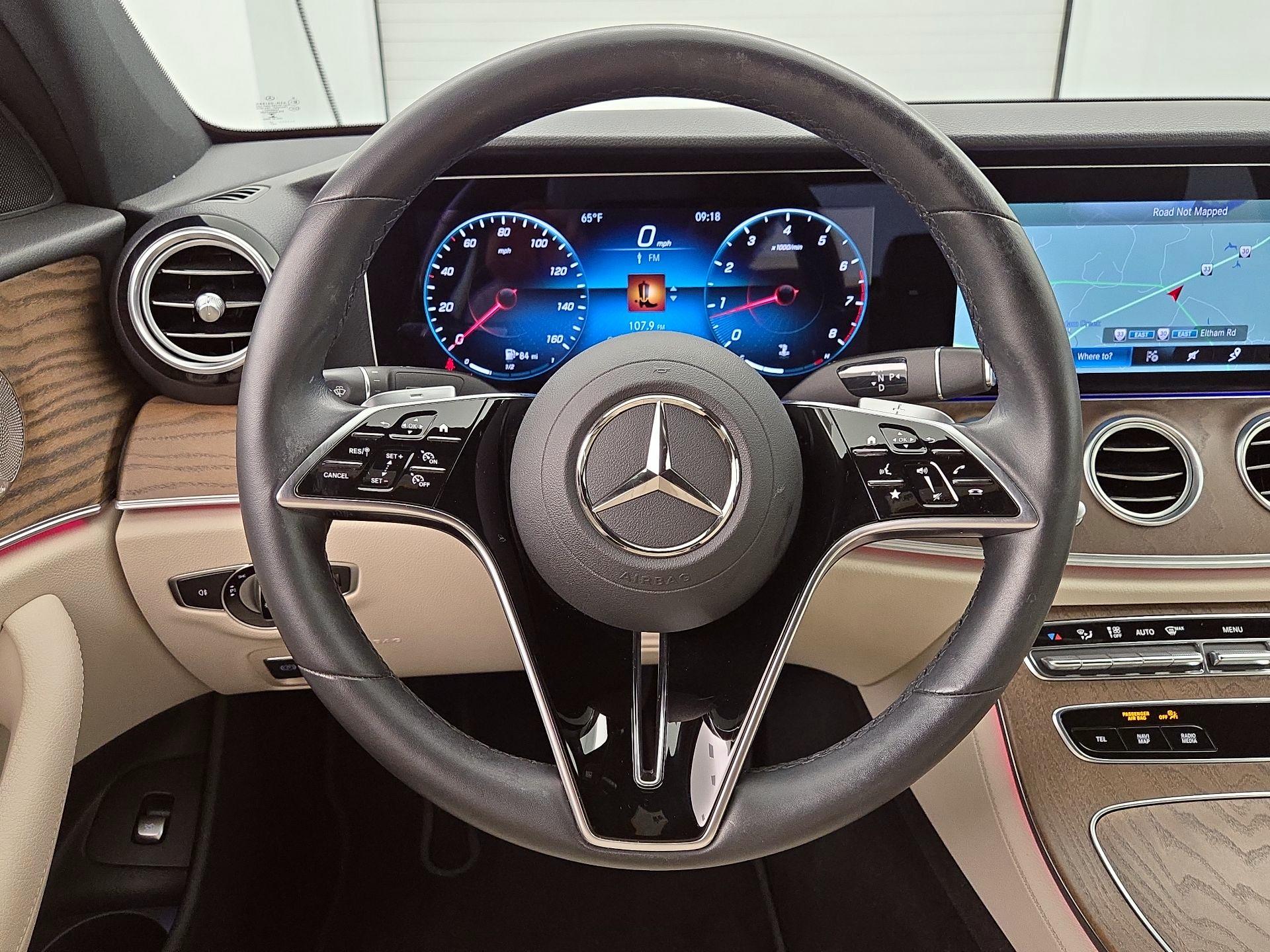 Thumbnail: 2022 Mercedes-Benz E-Class - 10