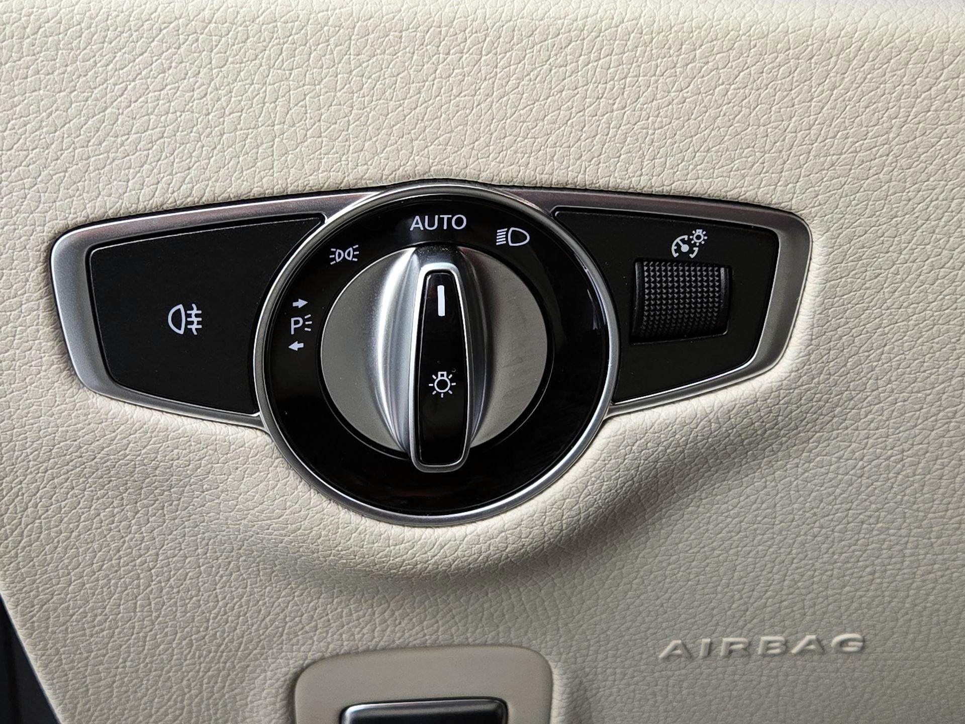 Thumbnail: 2022 Mercedes-Benz E-Class - 13