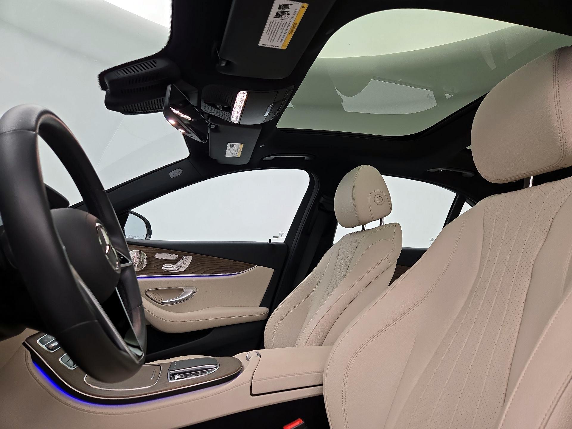 Thumbnail: 2022 Mercedes-Benz E-Class - 20