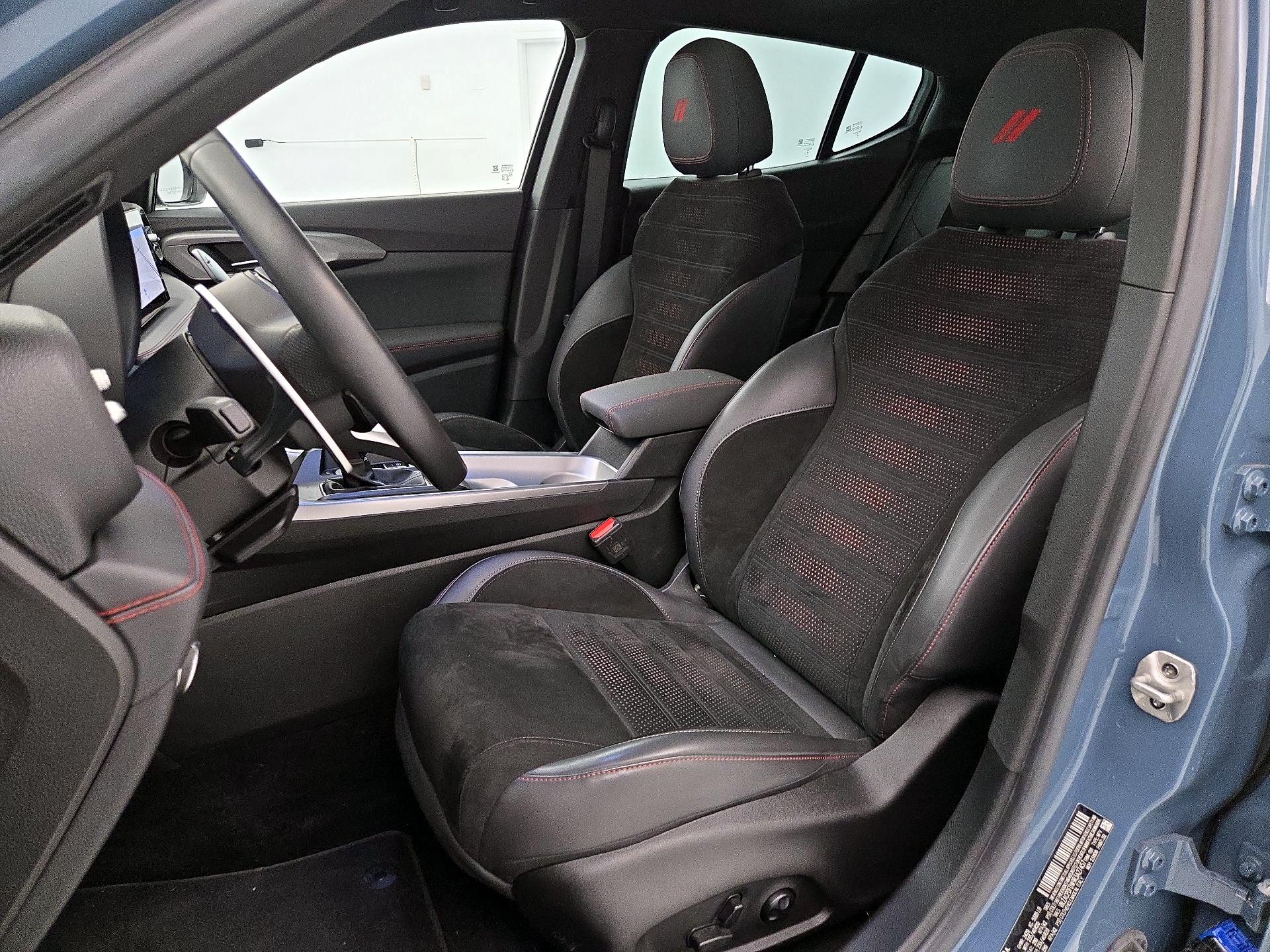 Thumbnail: 2024 Dodge Hornet - 11