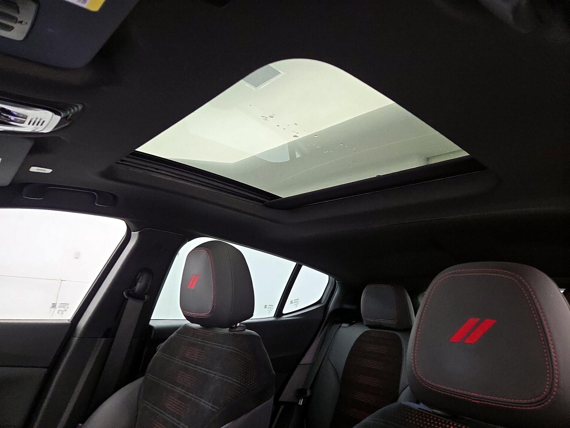 Thumbnail: 2024 Dodge Hornet - 20