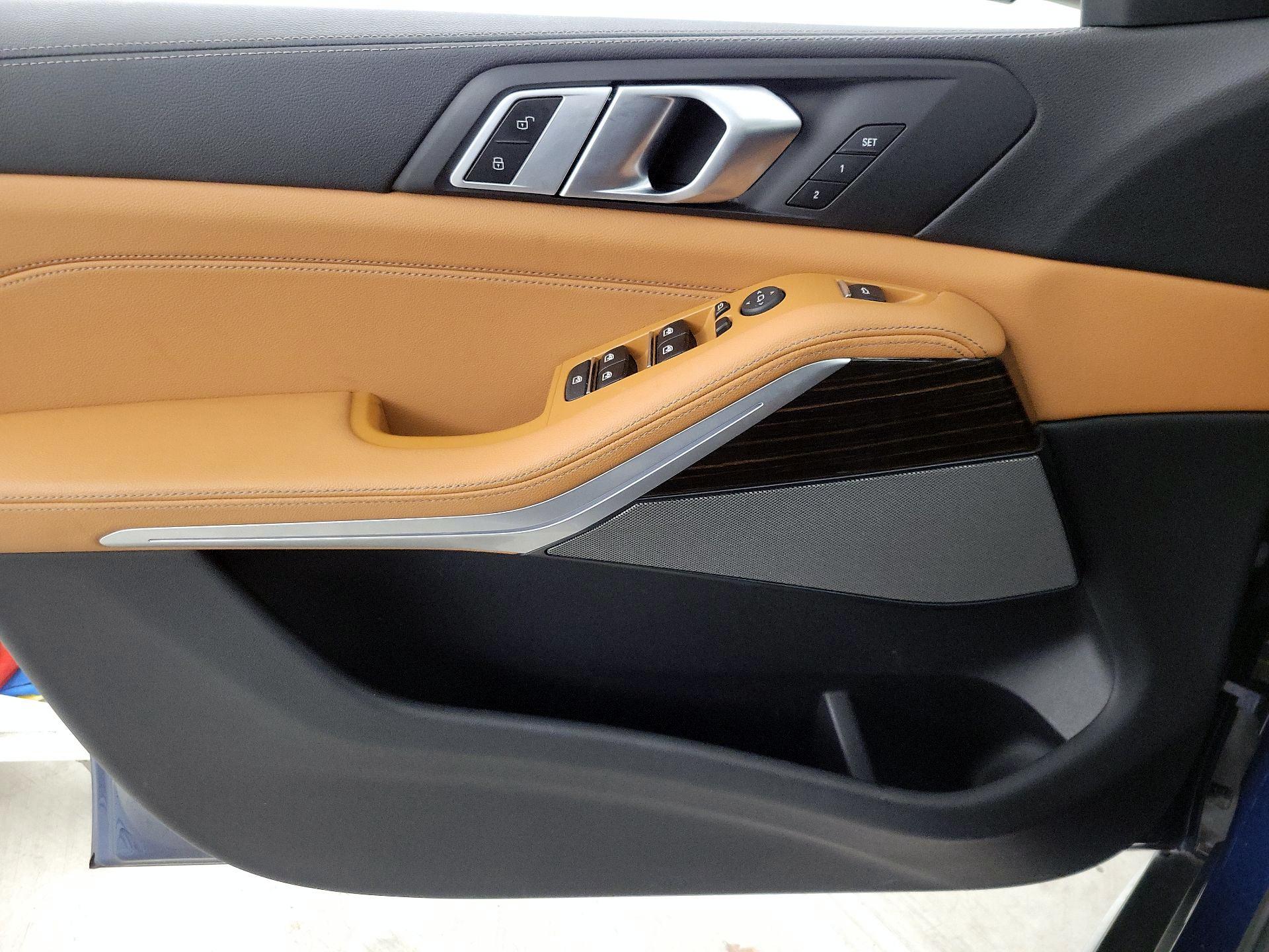 Thumbnail: 2021 BMW X5 - 12