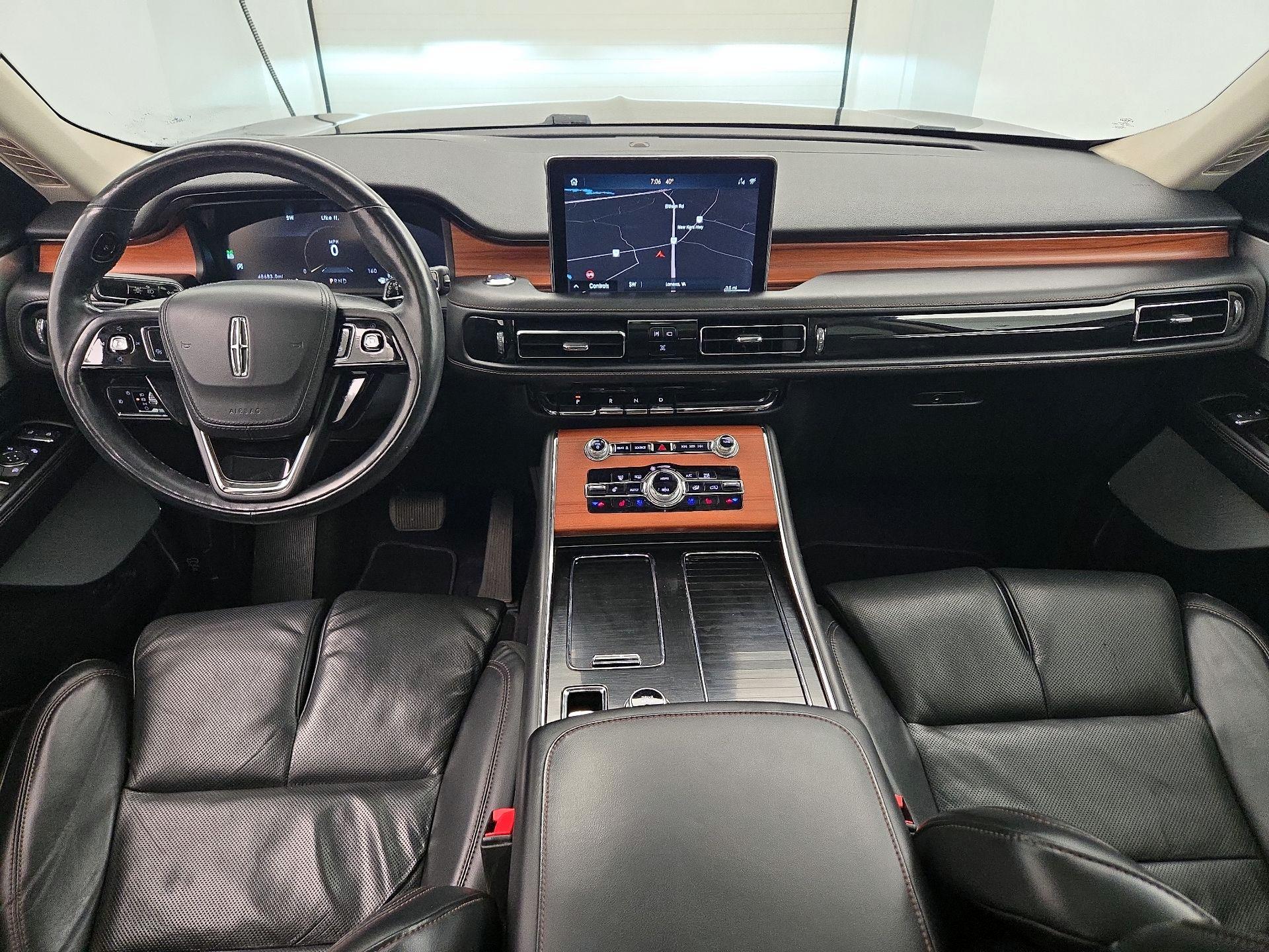 Thumbnail: 2020 Lincoln Aviator - 9