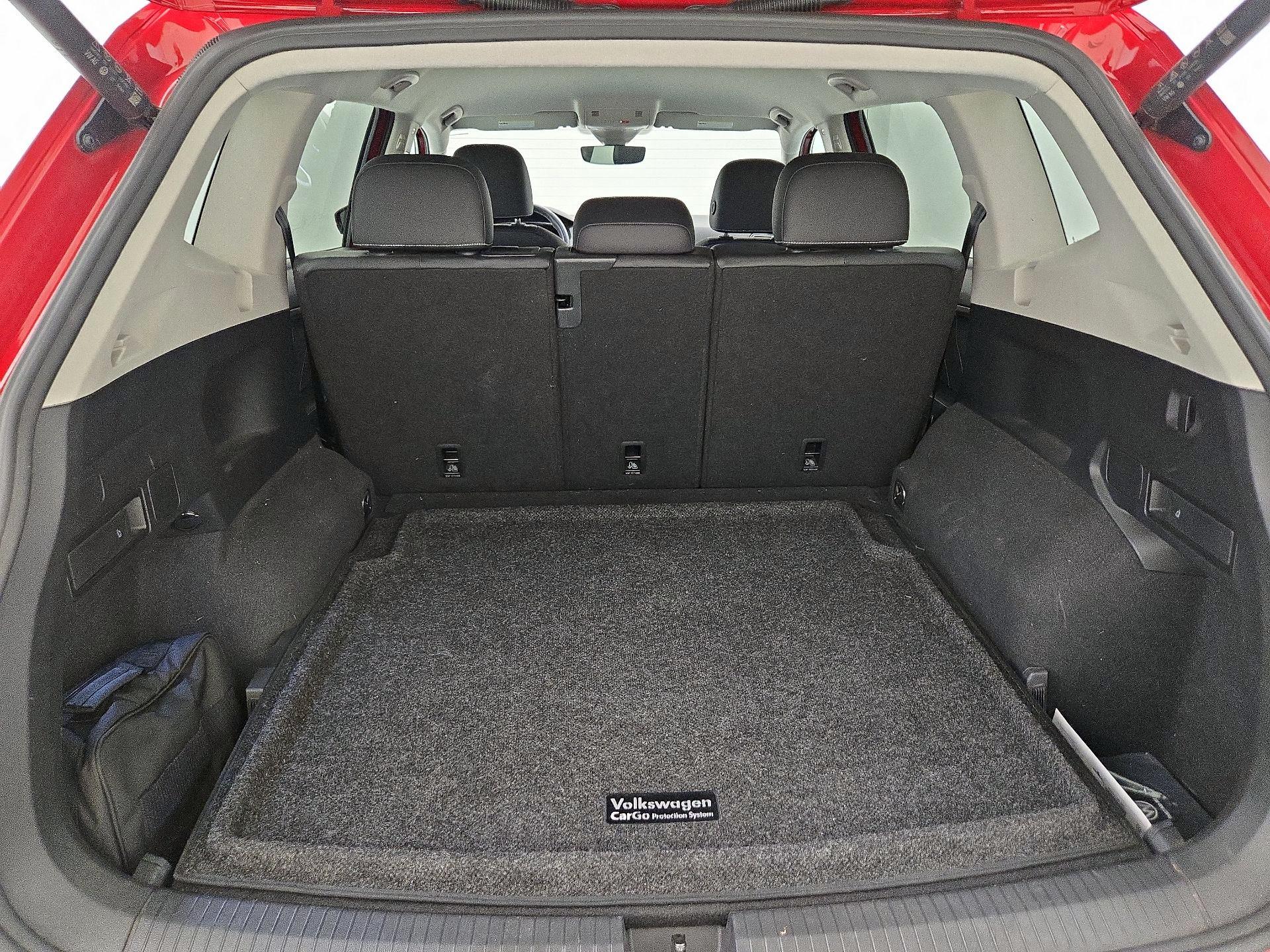 Thumbnail: 2022 Volkswagen Tiguan - 20