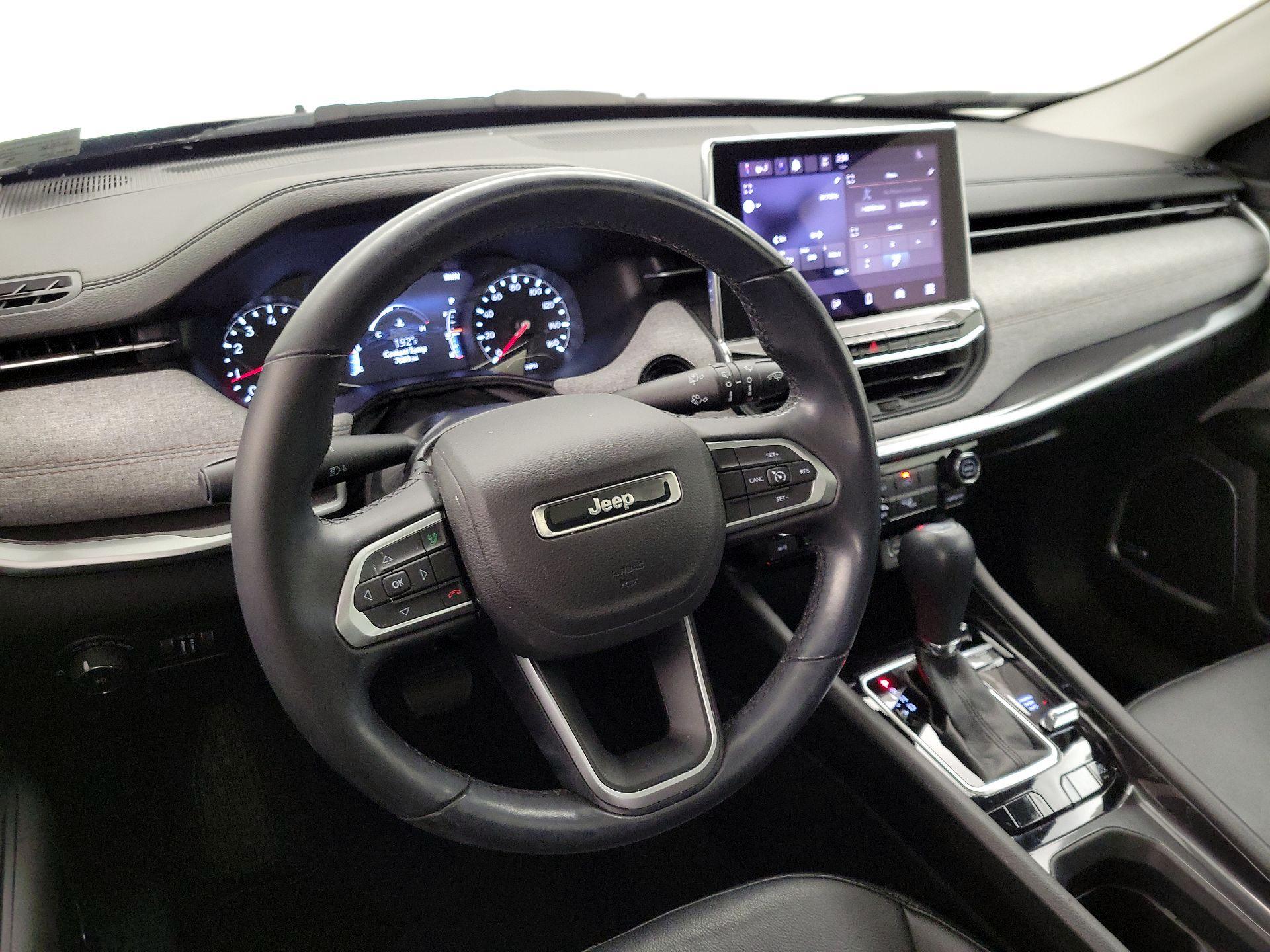 Thumbnail: 2022 Jeep Compass - 9