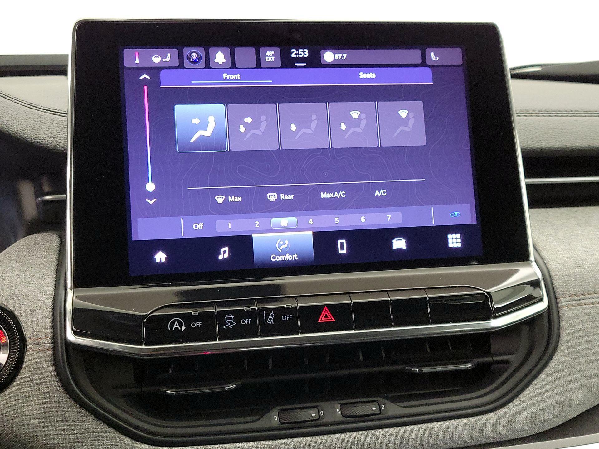 Thumbnail: 2022 Jeep Compass - 16