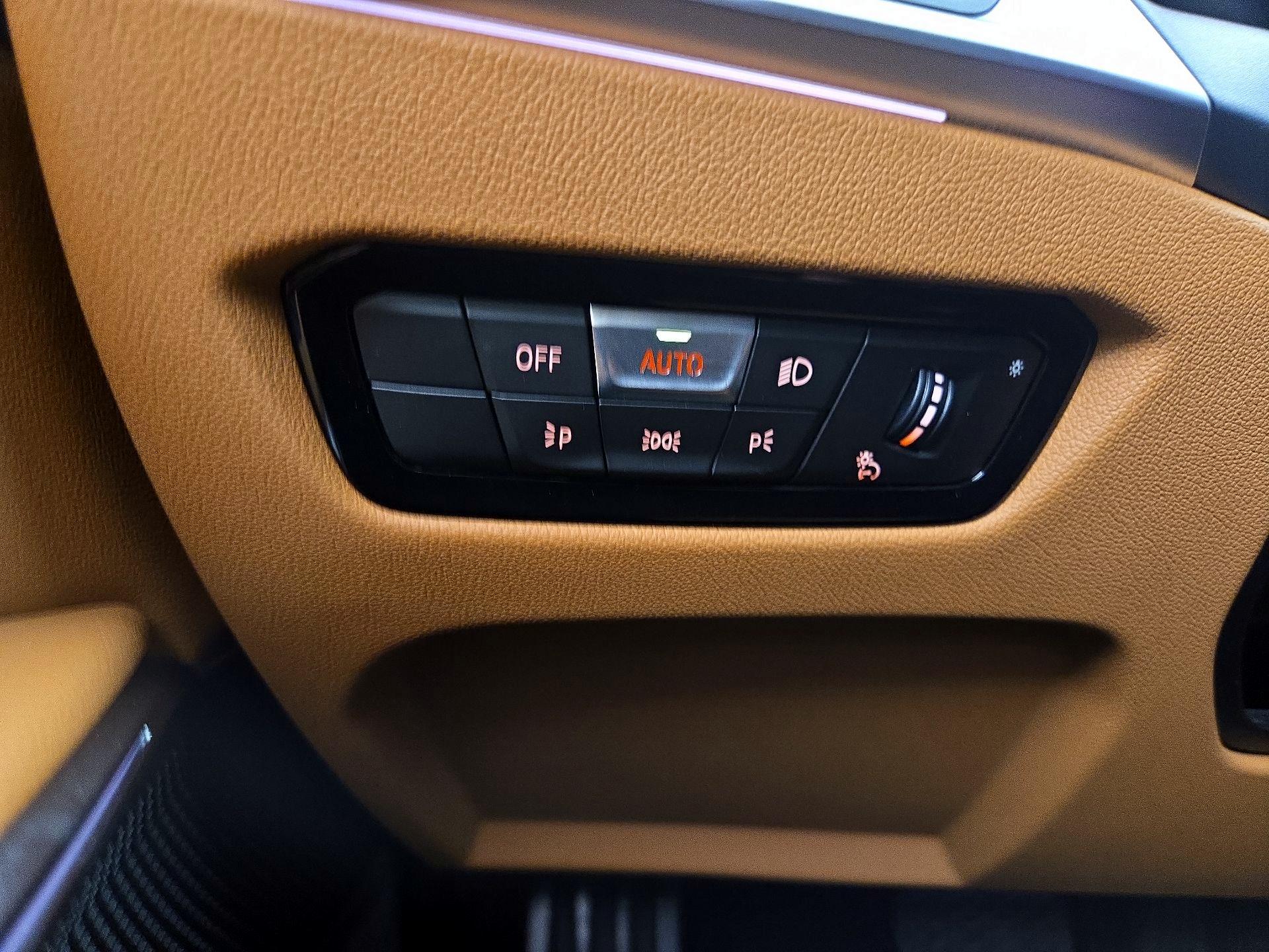 Thumbnail: 2023 BMW 3 Series - 13