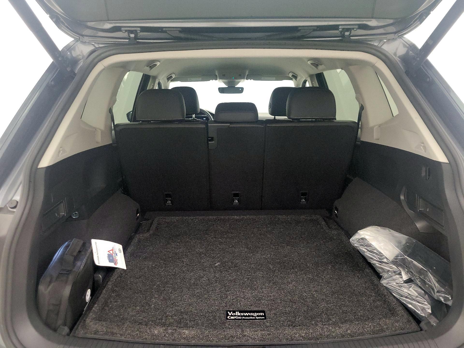 Thumbnail: 2022 Volkswagen Tiguan - 20