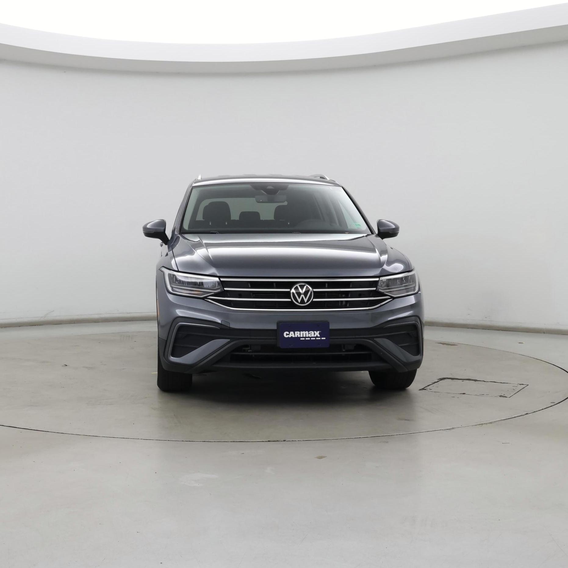 Thumbnail: 2022 Volkswagen Tiguan - 5
