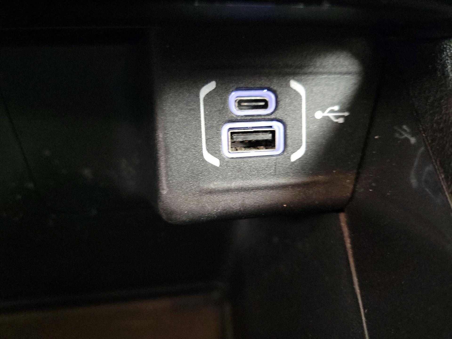 Thumbnail: 2022 Jeep Compass - 18