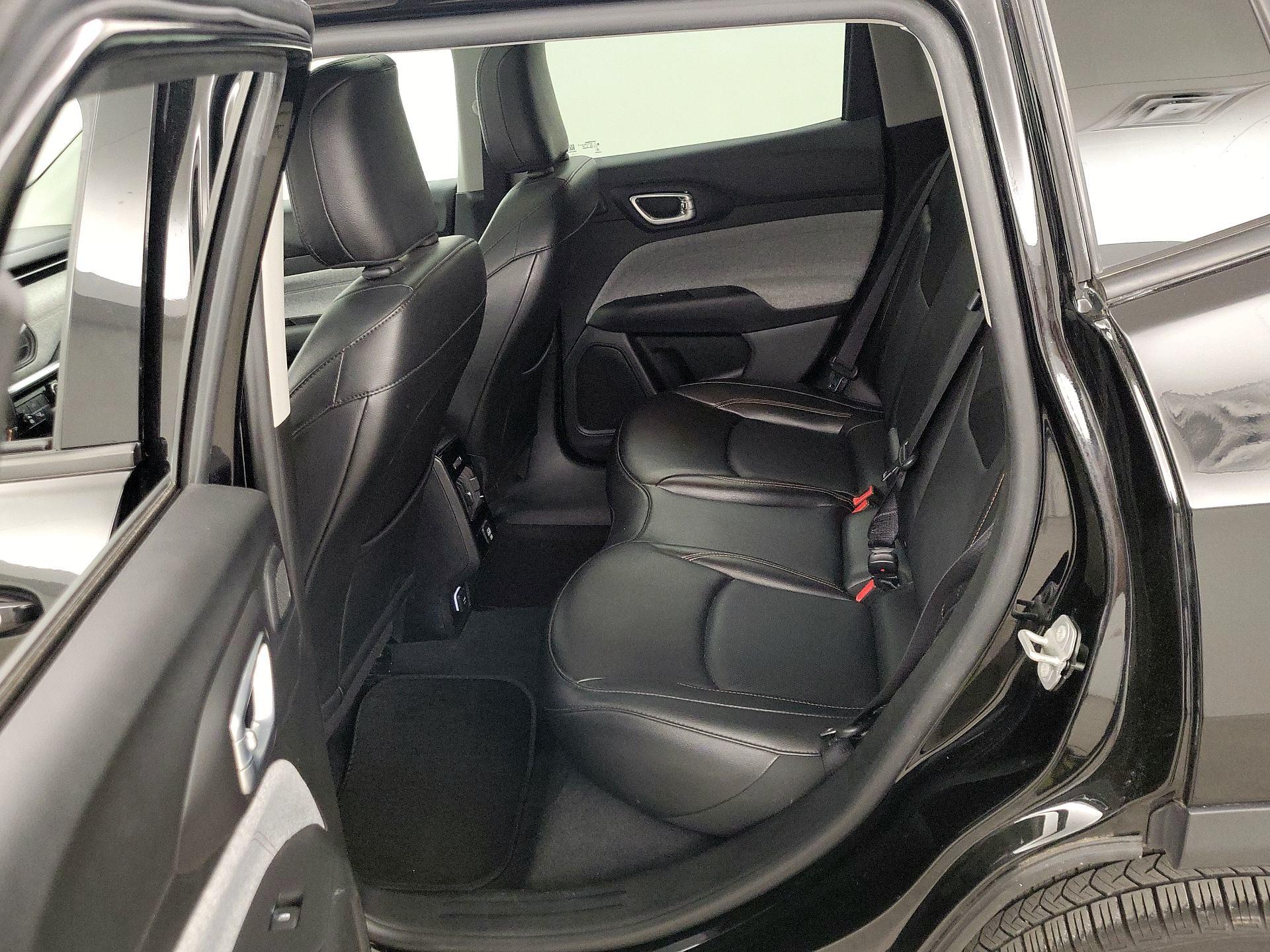 Thumbnail: 2022 Jeep Compass - 20