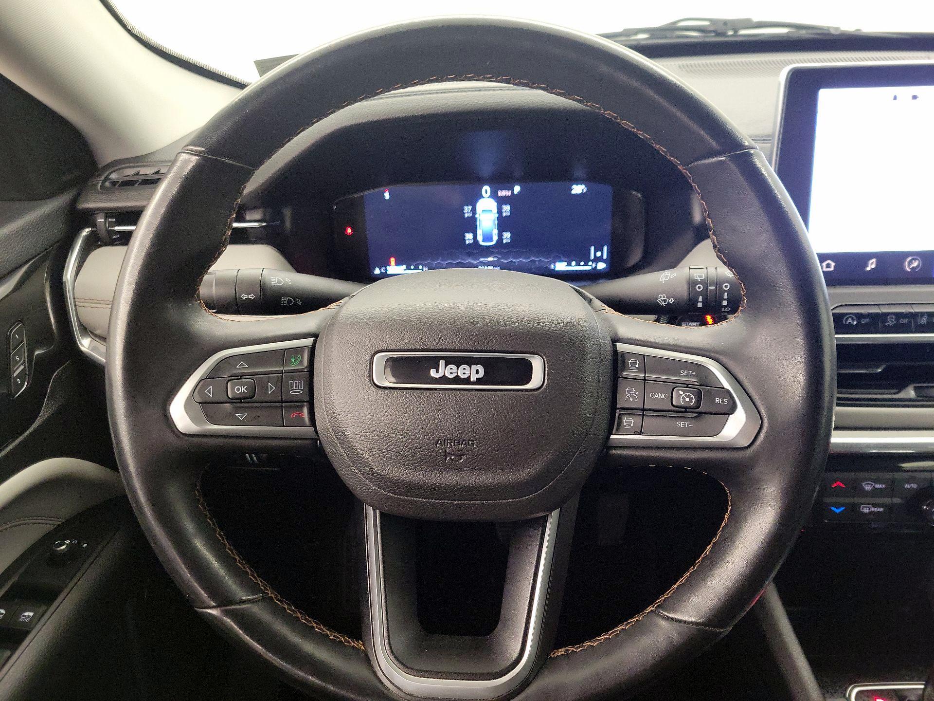 Thumbnail: 2022 Jeep Compass - 10