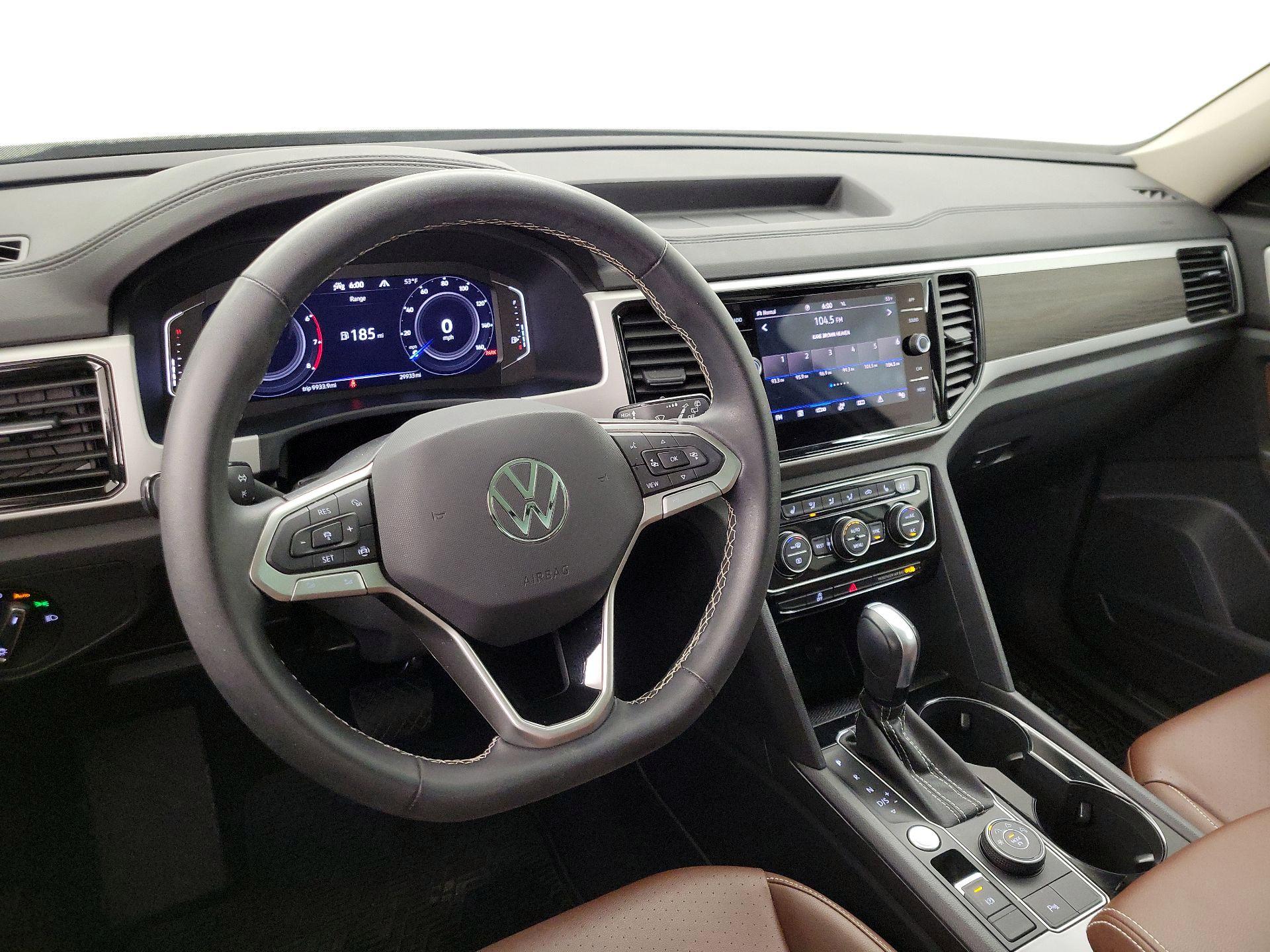 Thumbnail: 2022 Volkswagen Atlas - 9