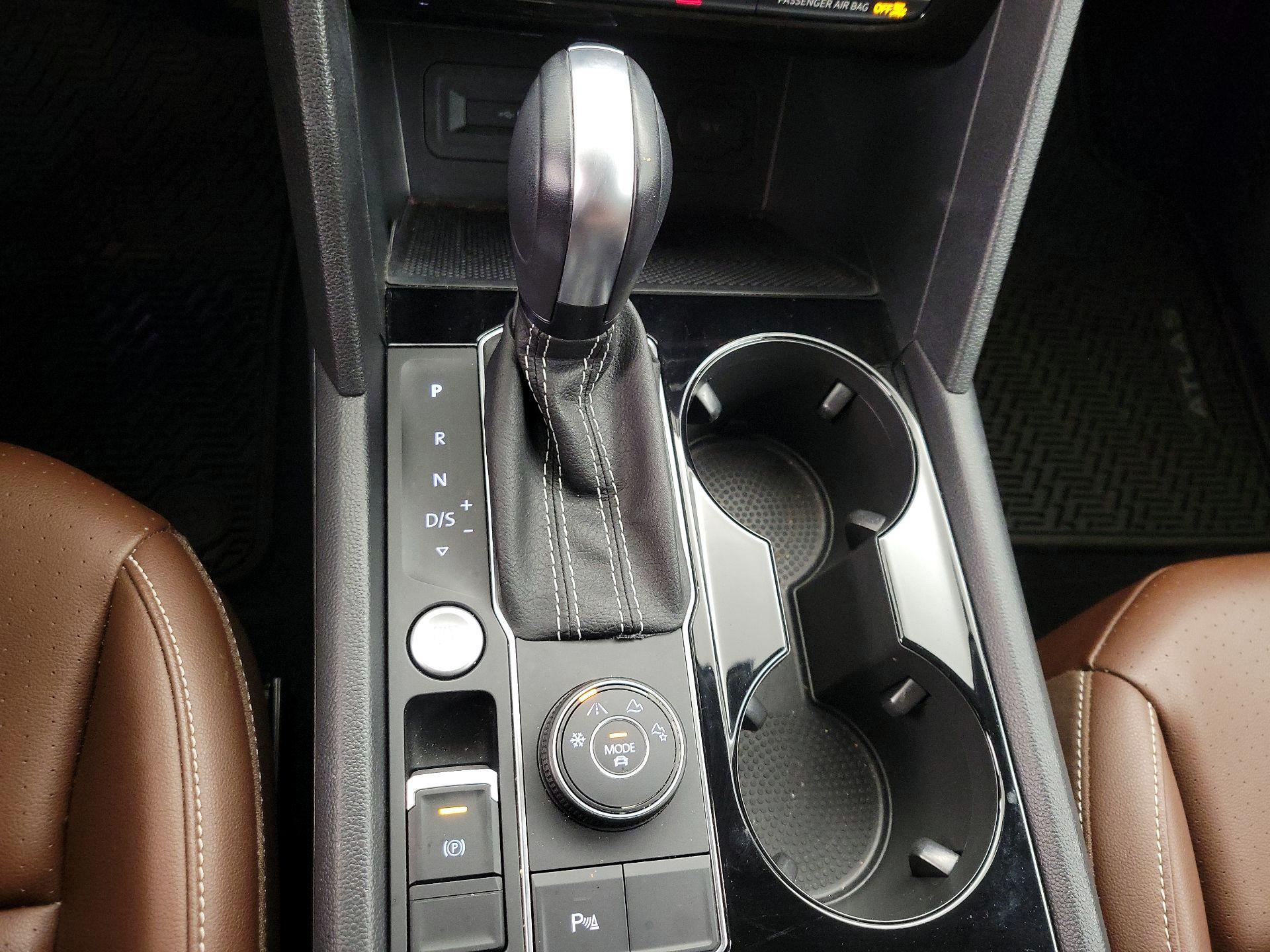 Thumbnail: 2022 Volkswagen Atlas - 17