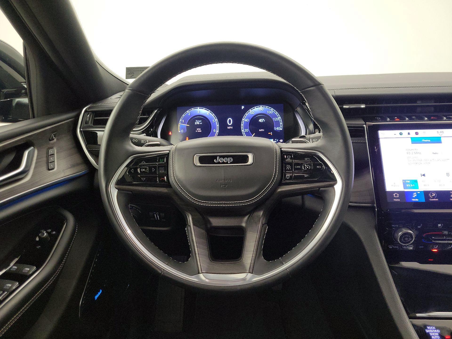 Thumbnail: 2022 Jeep Grand Cherokee - 10