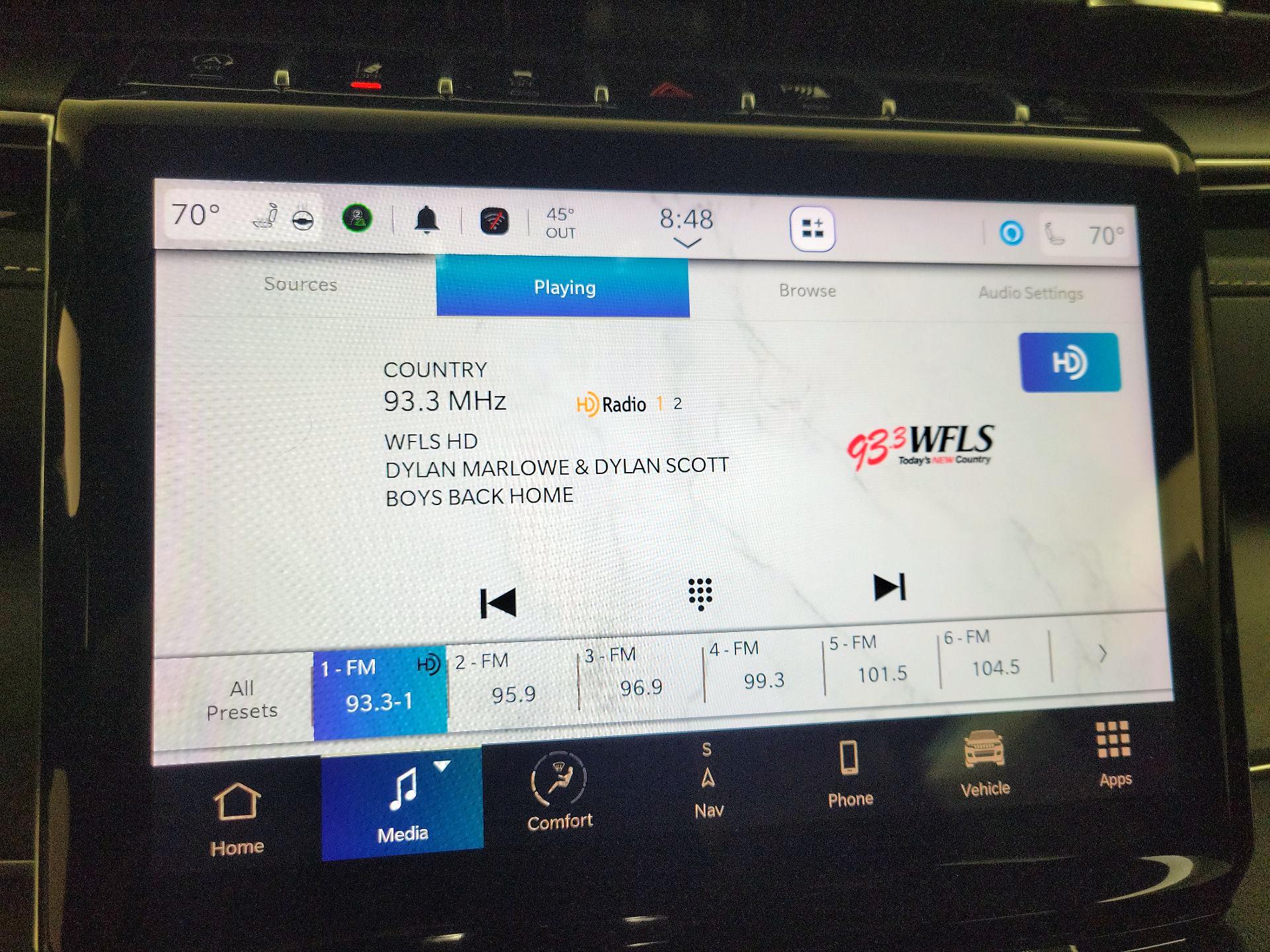 Thumbnail: 2022 Jeep Grand Cherokee - 16