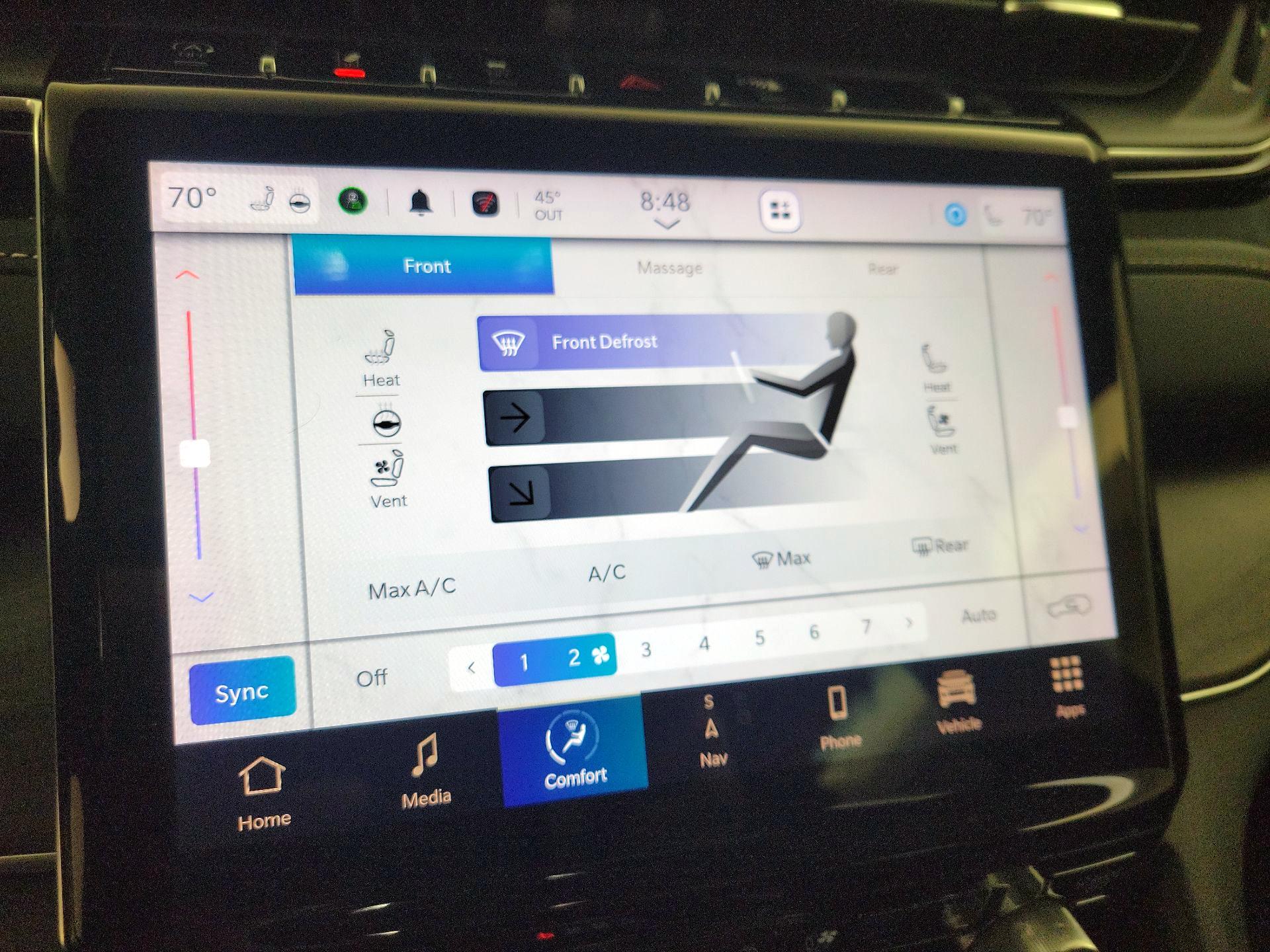 Thumbnail: 2022 Jeep Grand Cherokee - 17