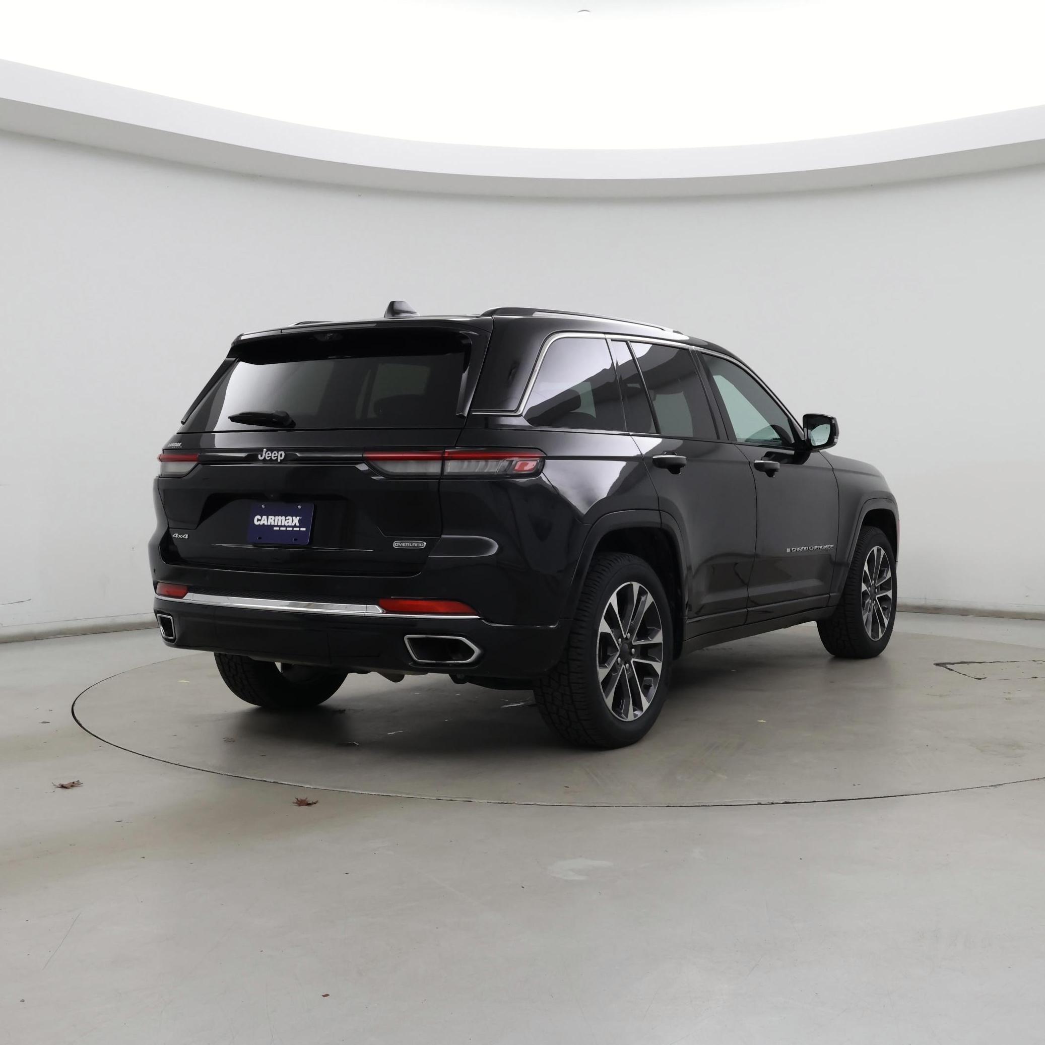 Thumbnail: 2022 Jeep Grand Cherokee - 8