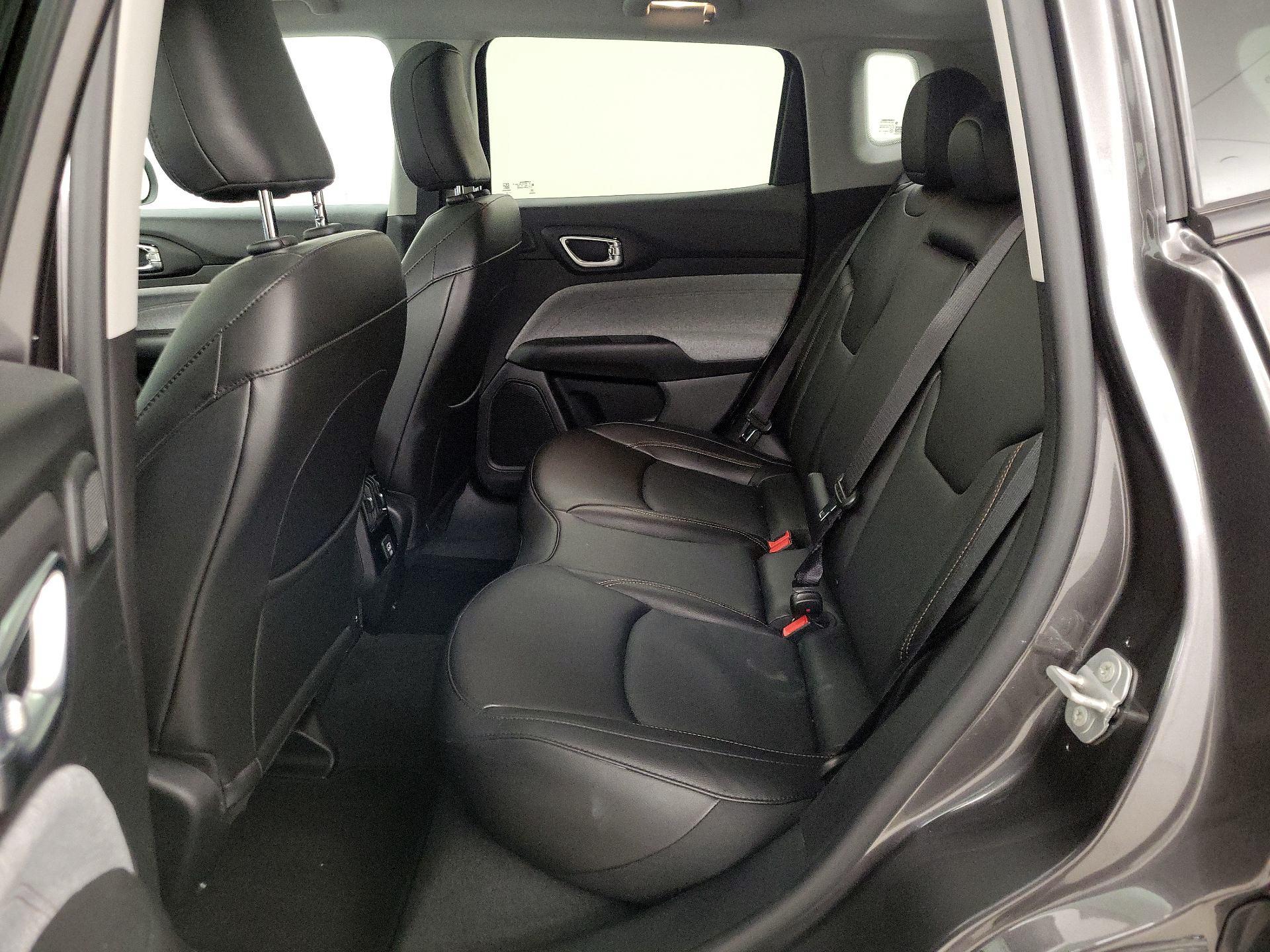 Thumbnail: 2022 Jeep Compass - 20