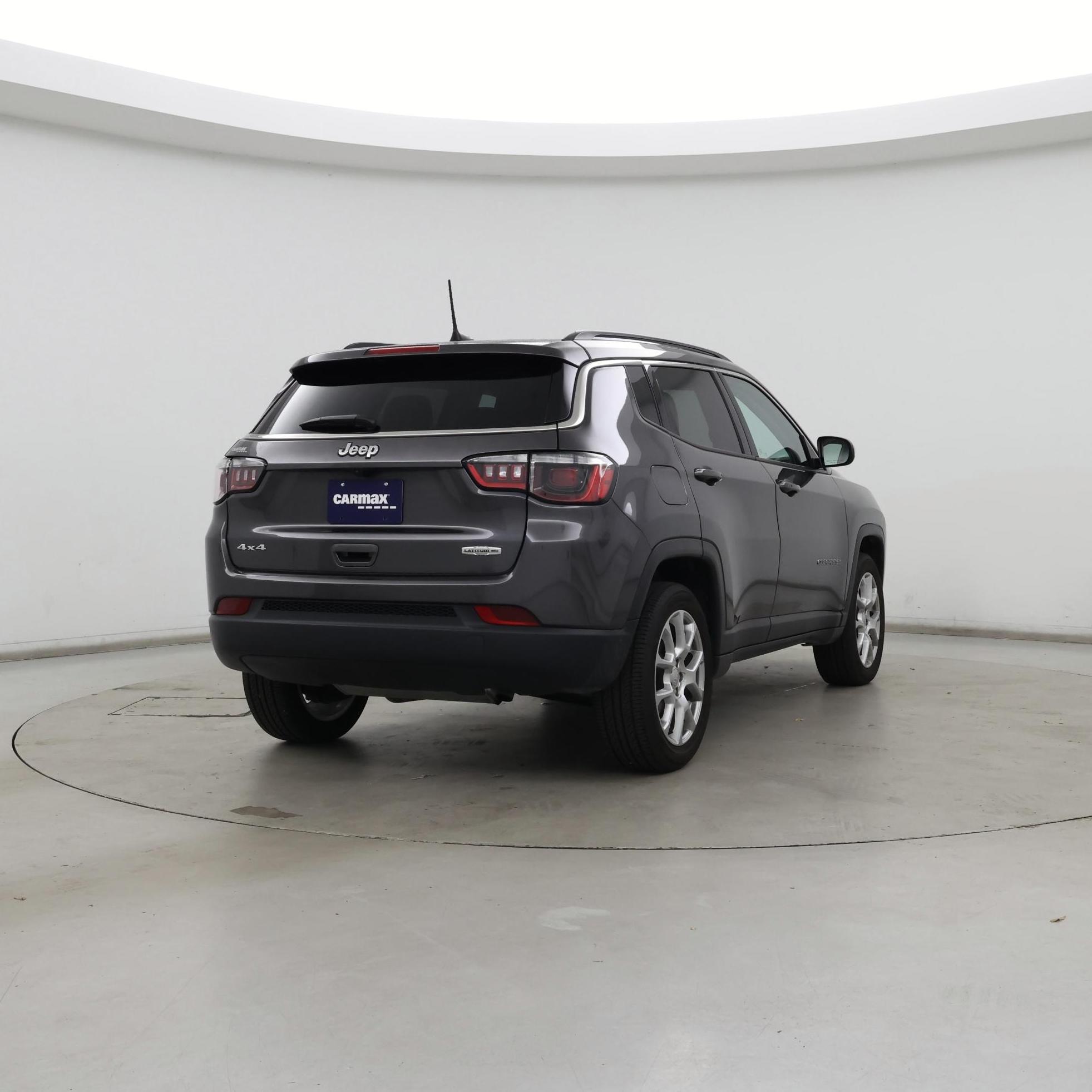 Thumbnail: 2022 Jeep Compass - 8