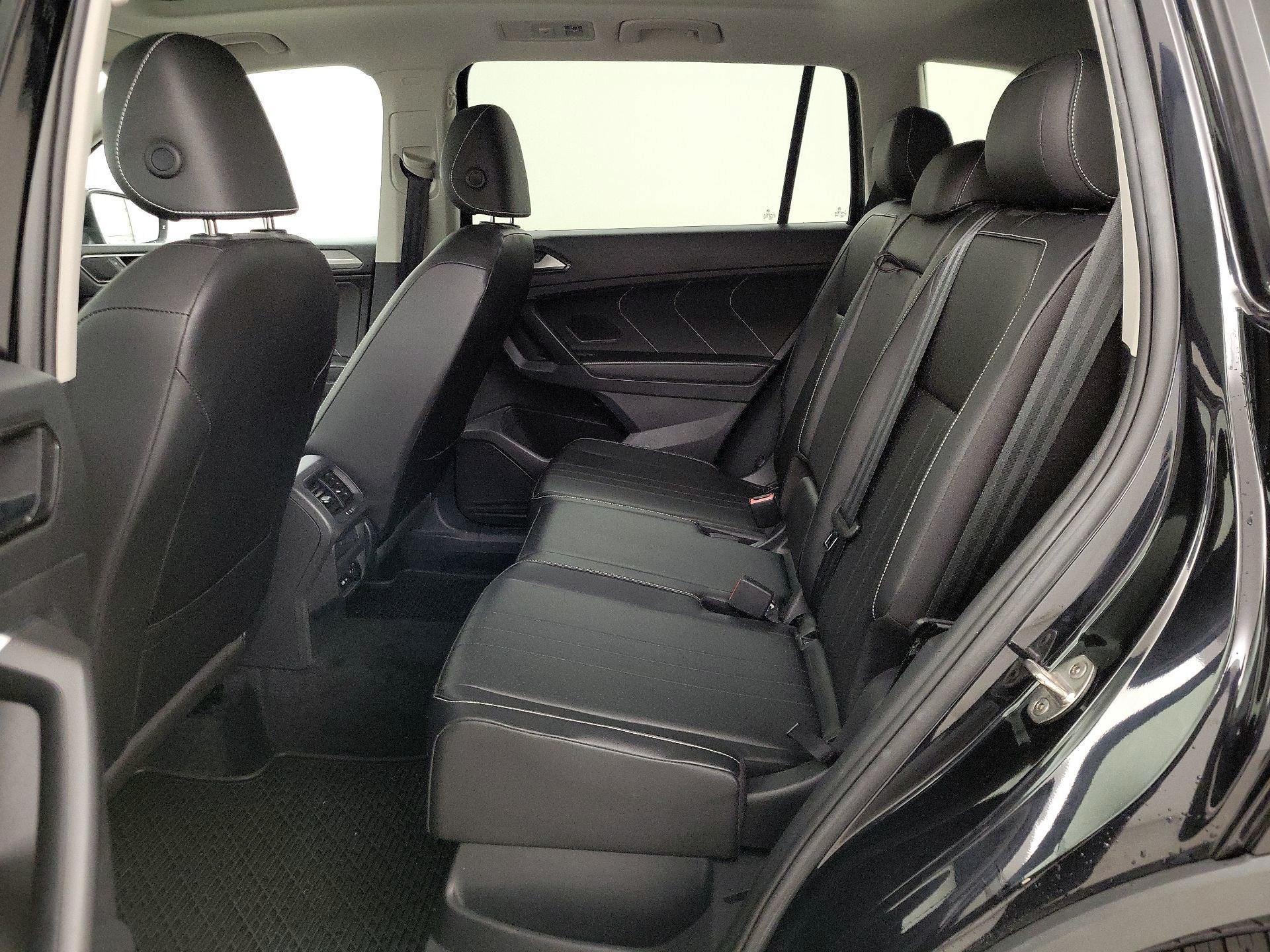 Thumbnail: 2022 Volkswagen Tiguan - 20