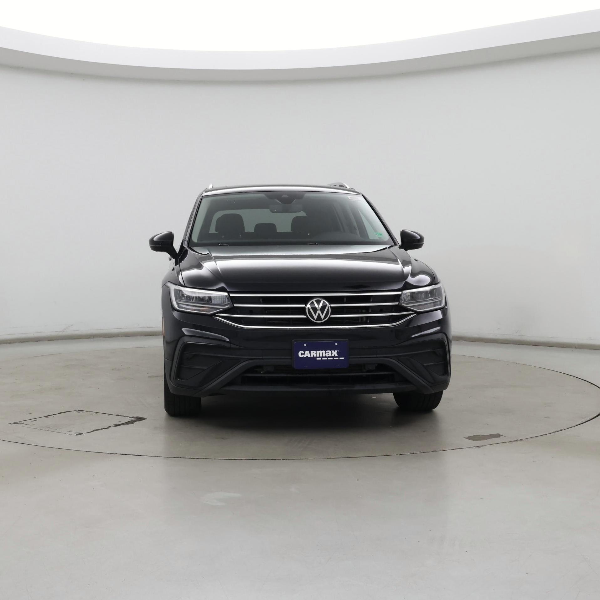 Thumbnail: 2022 Volkswagen Tiguan - 5