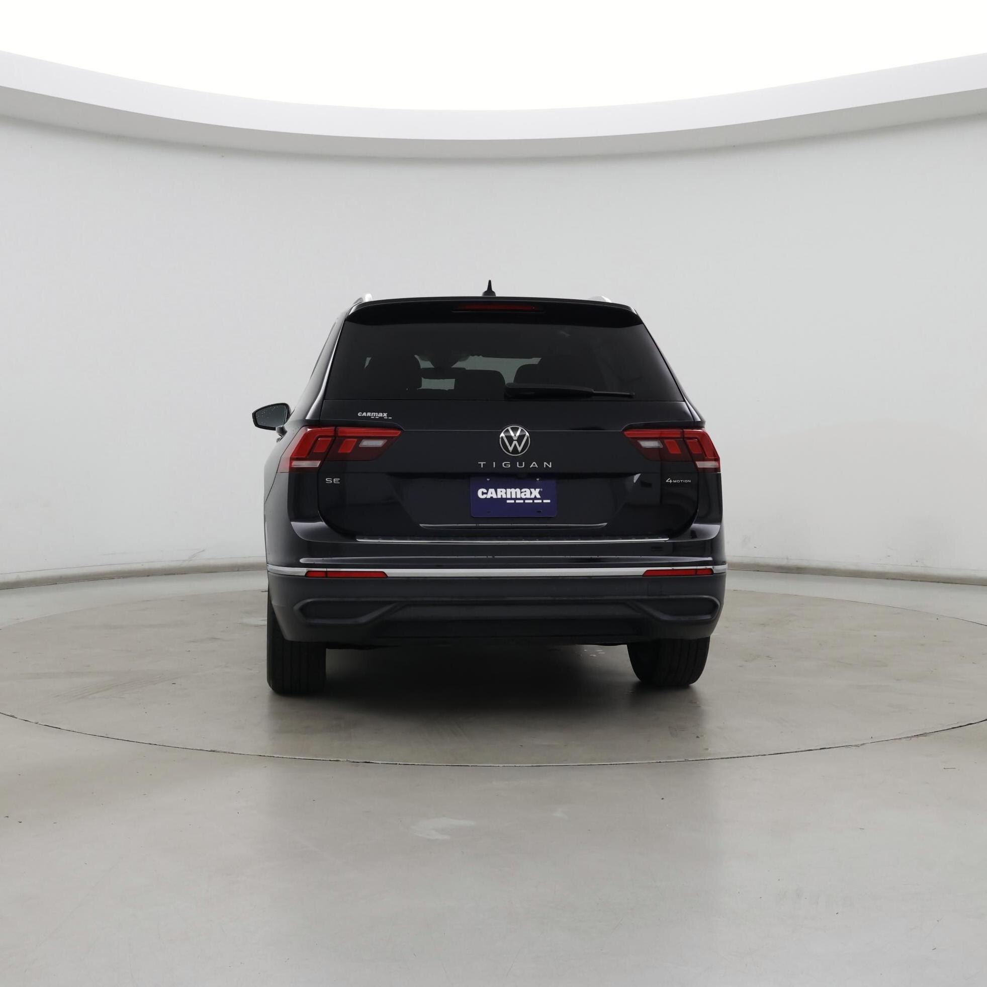 Thumbnail: 2022 Volkswagen Tiguan - 6