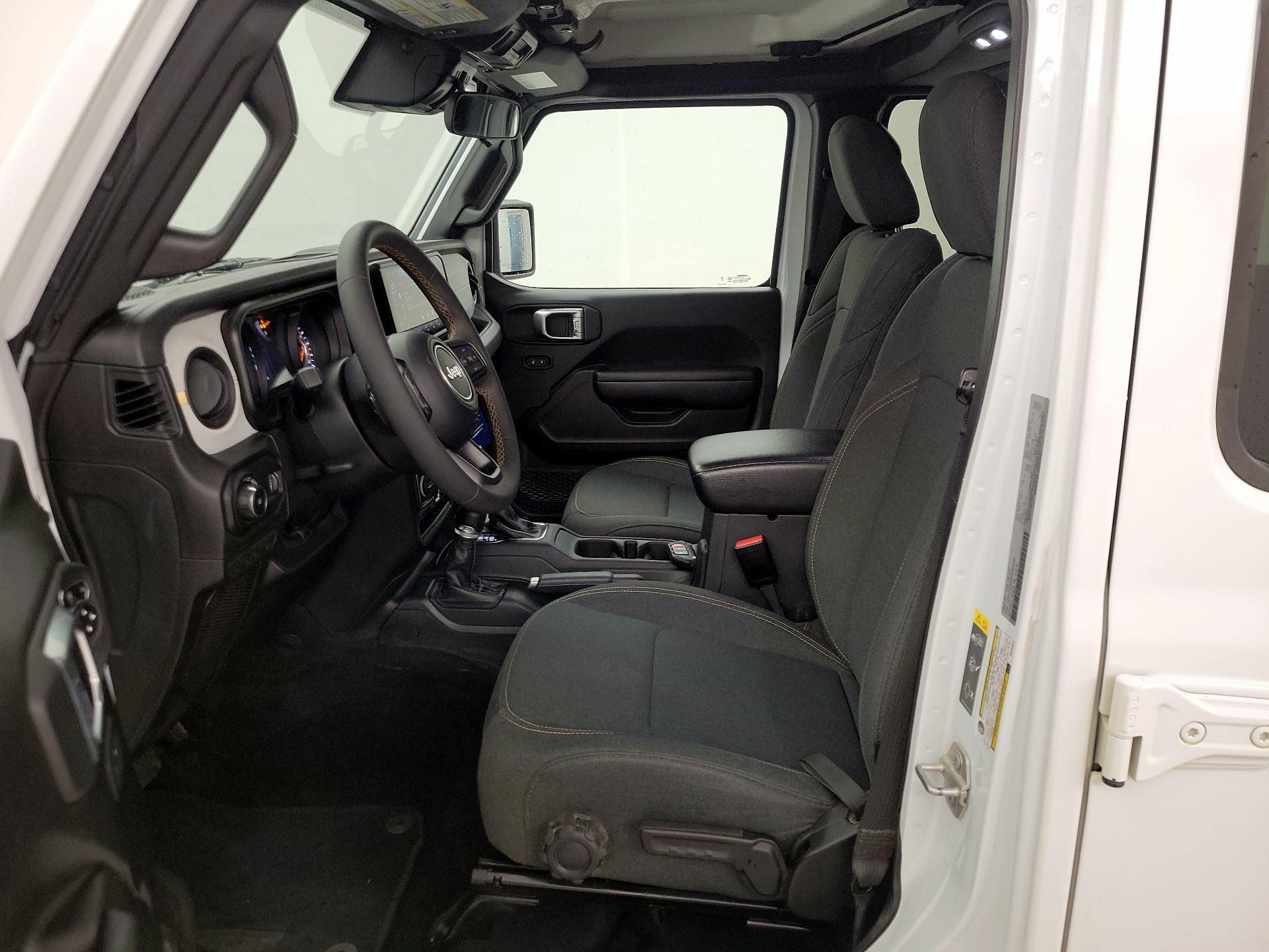 Thumbnail: 2024 Jeep Wrangler - 11