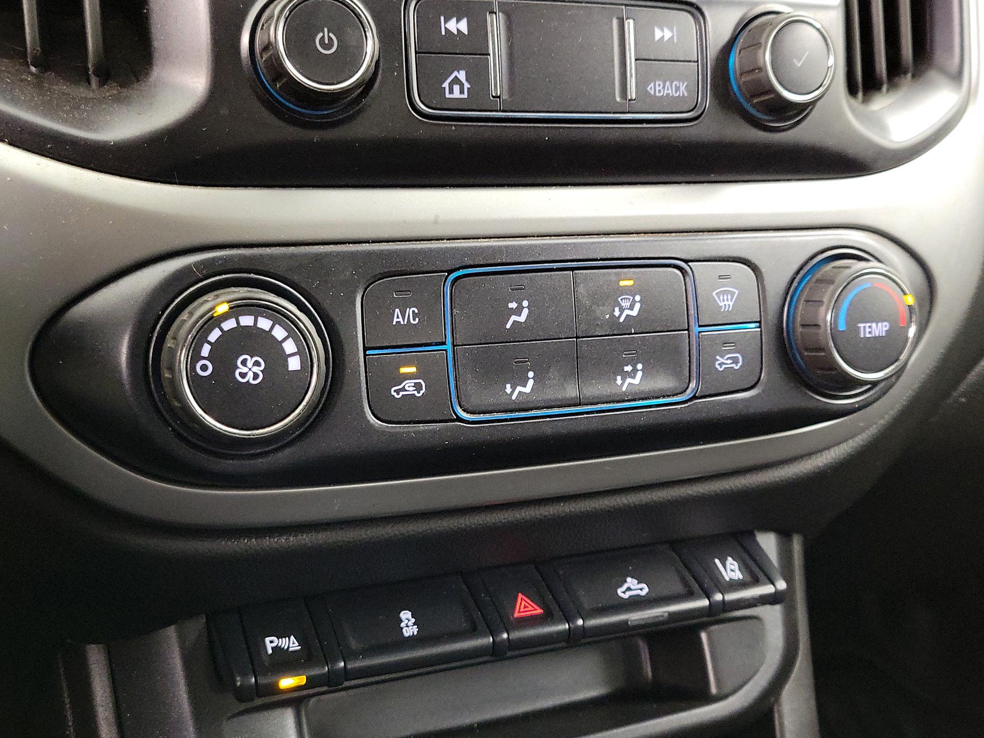 Thumbnail: 2021 Chevrolet Colorado - 16