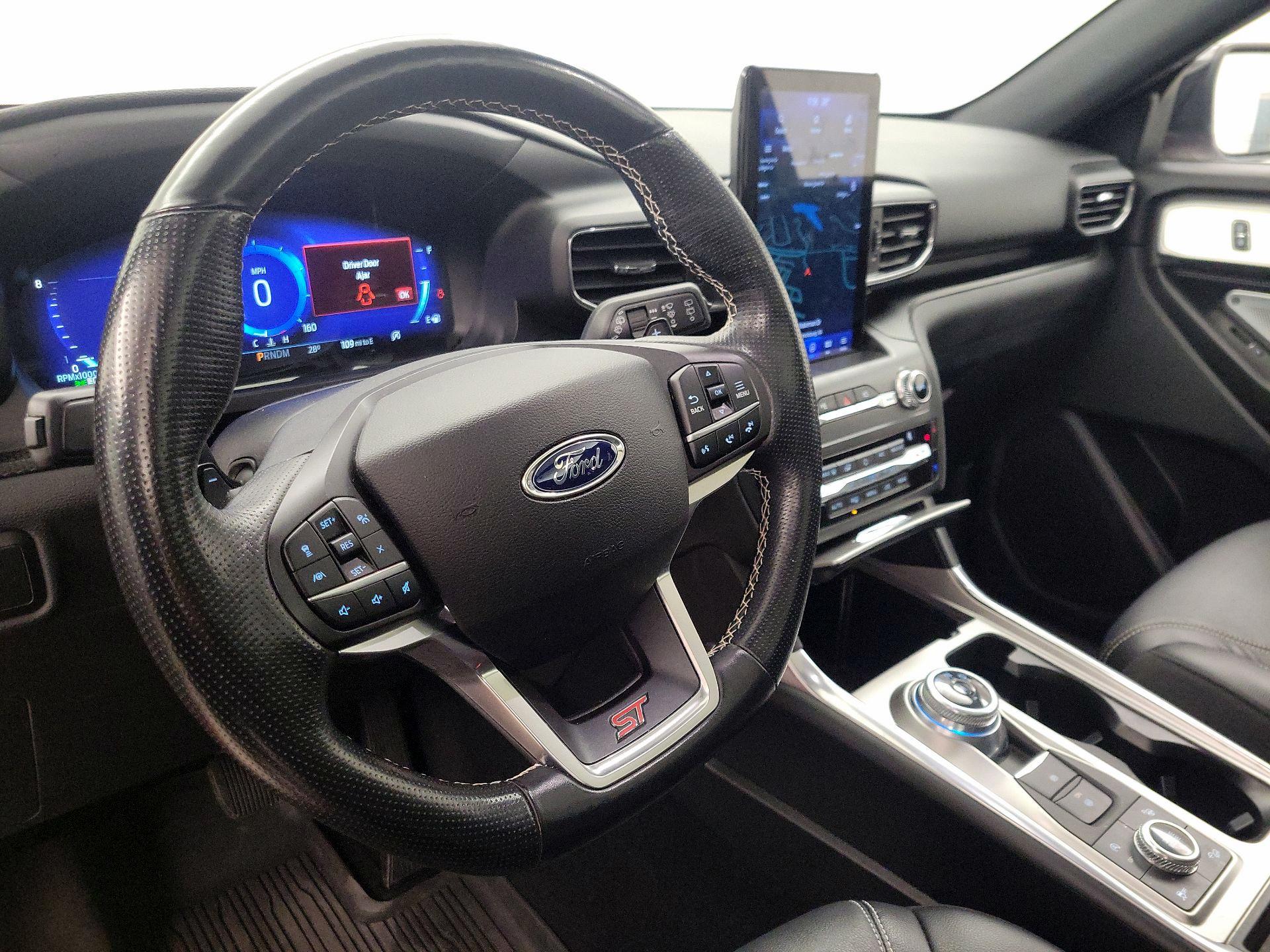 Thumbnail: 2020 Ford Explorer - 9