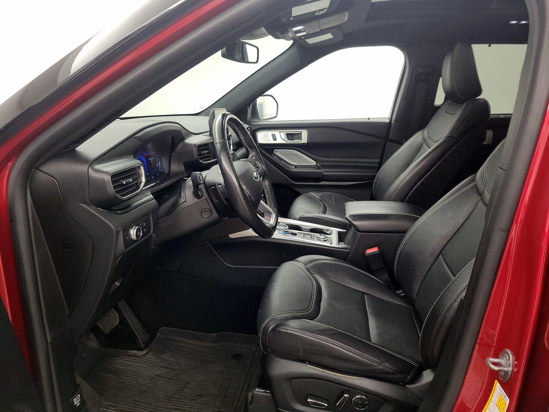 Thumbnail: 2020 Ford Explorer - 11