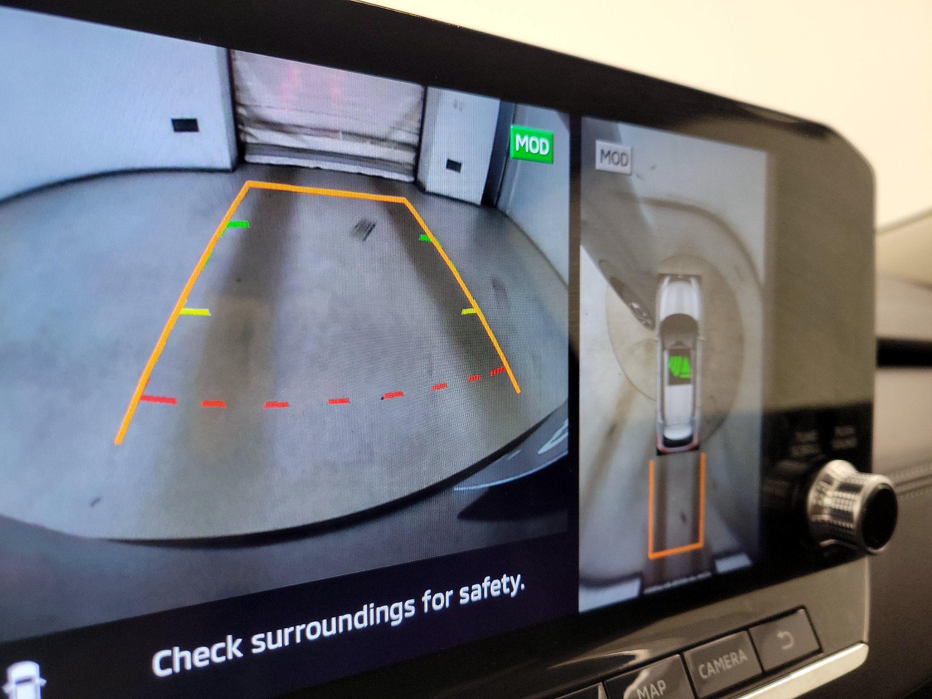 Thumbnail: 2024 Mitsubishi Outlander - 15