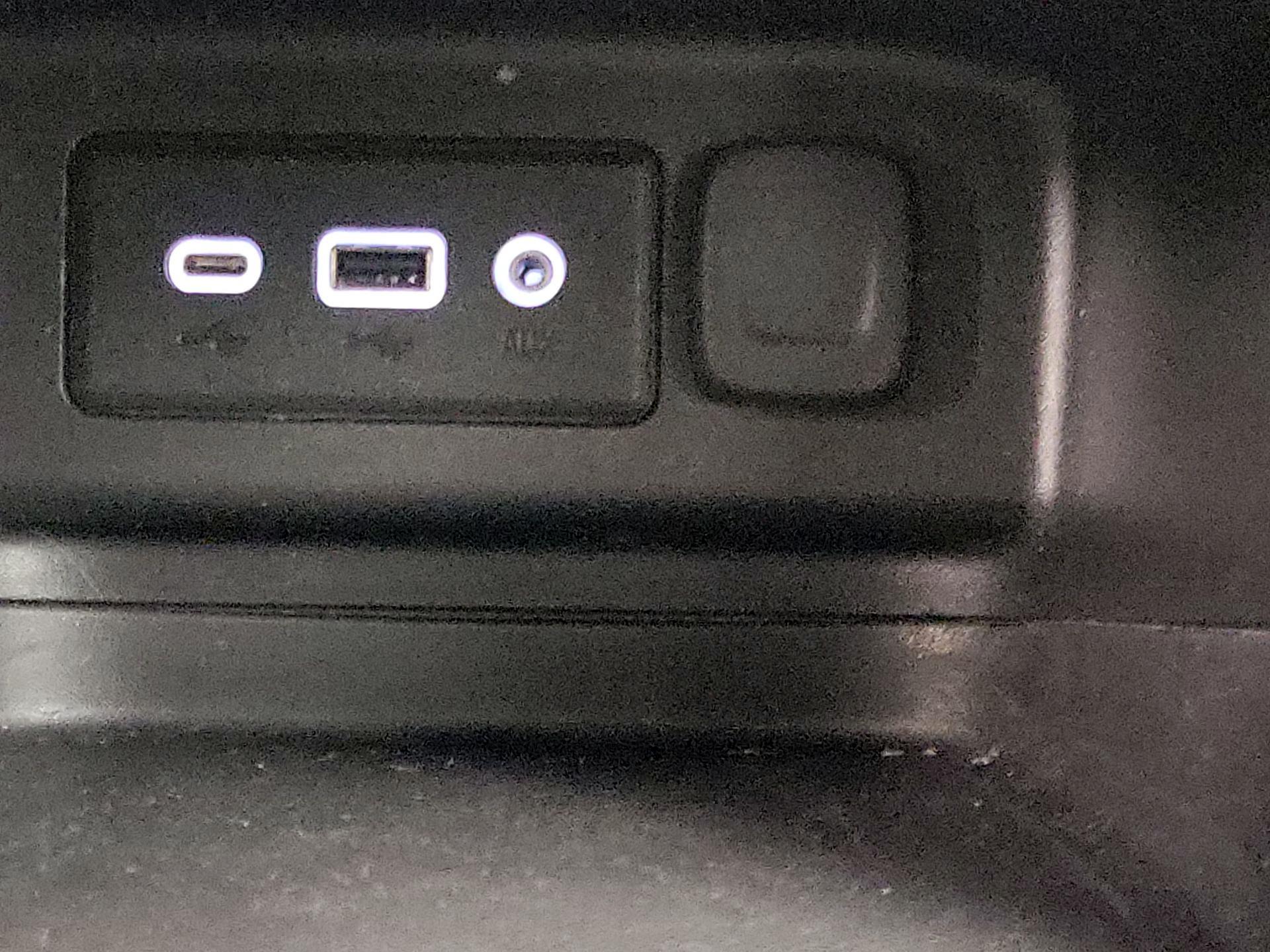 Thumbnail: 2023 Chevrolet Equinox - 18