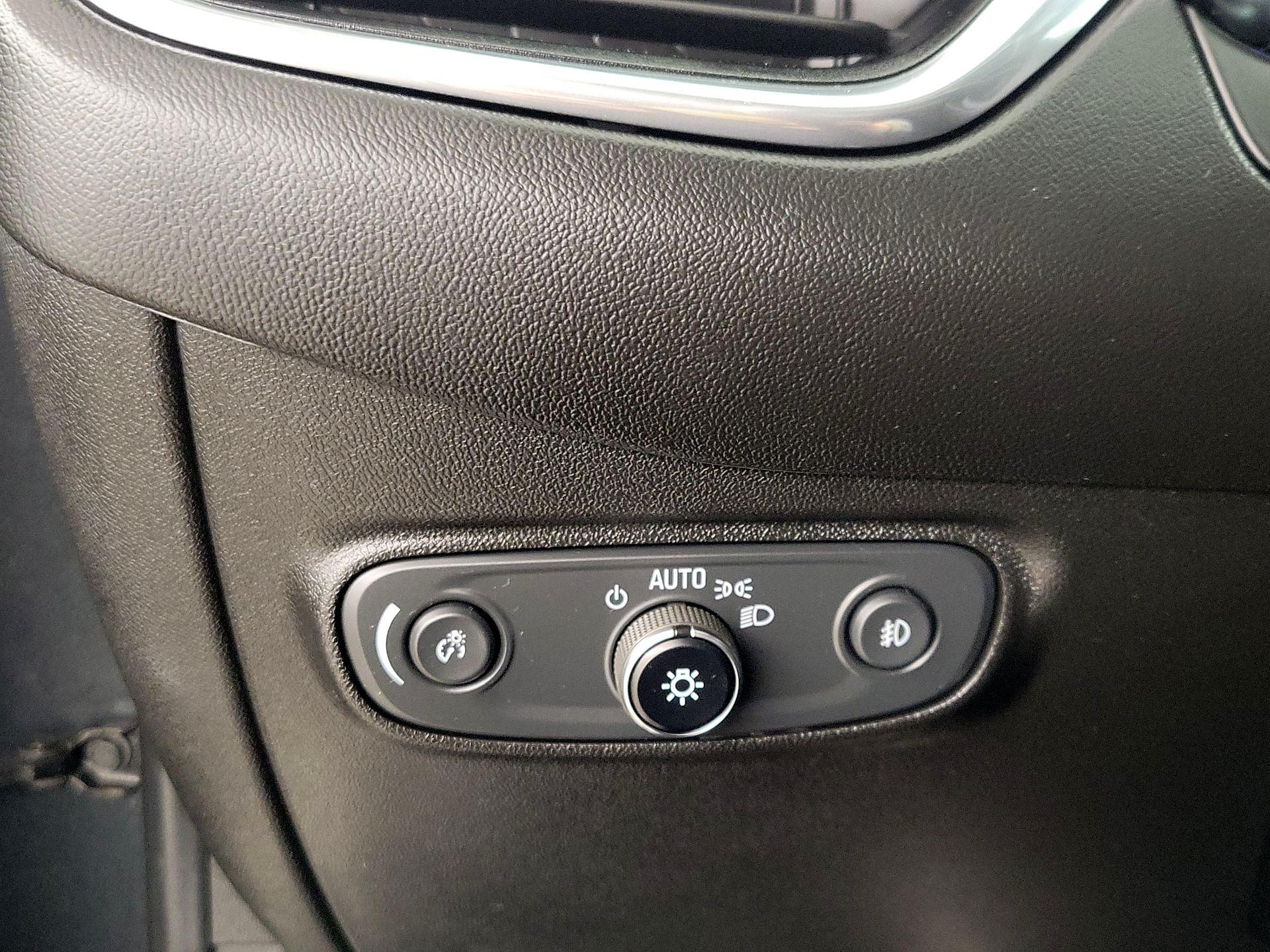 Thumbnail: 2021 Chevrolet Equinox - 13