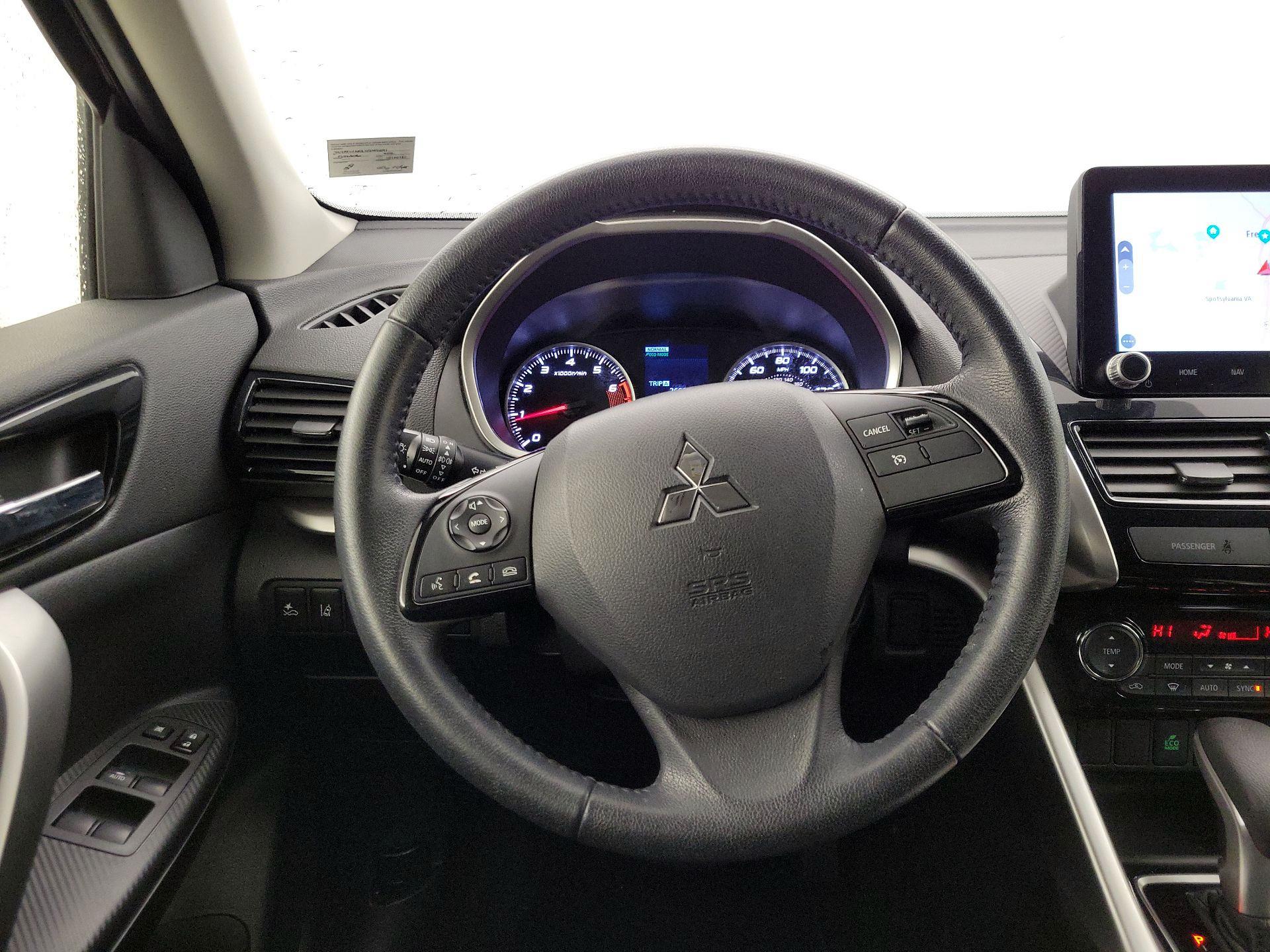 Thumbnail: 2022 Mitsubishi Eclipse Cross - 10