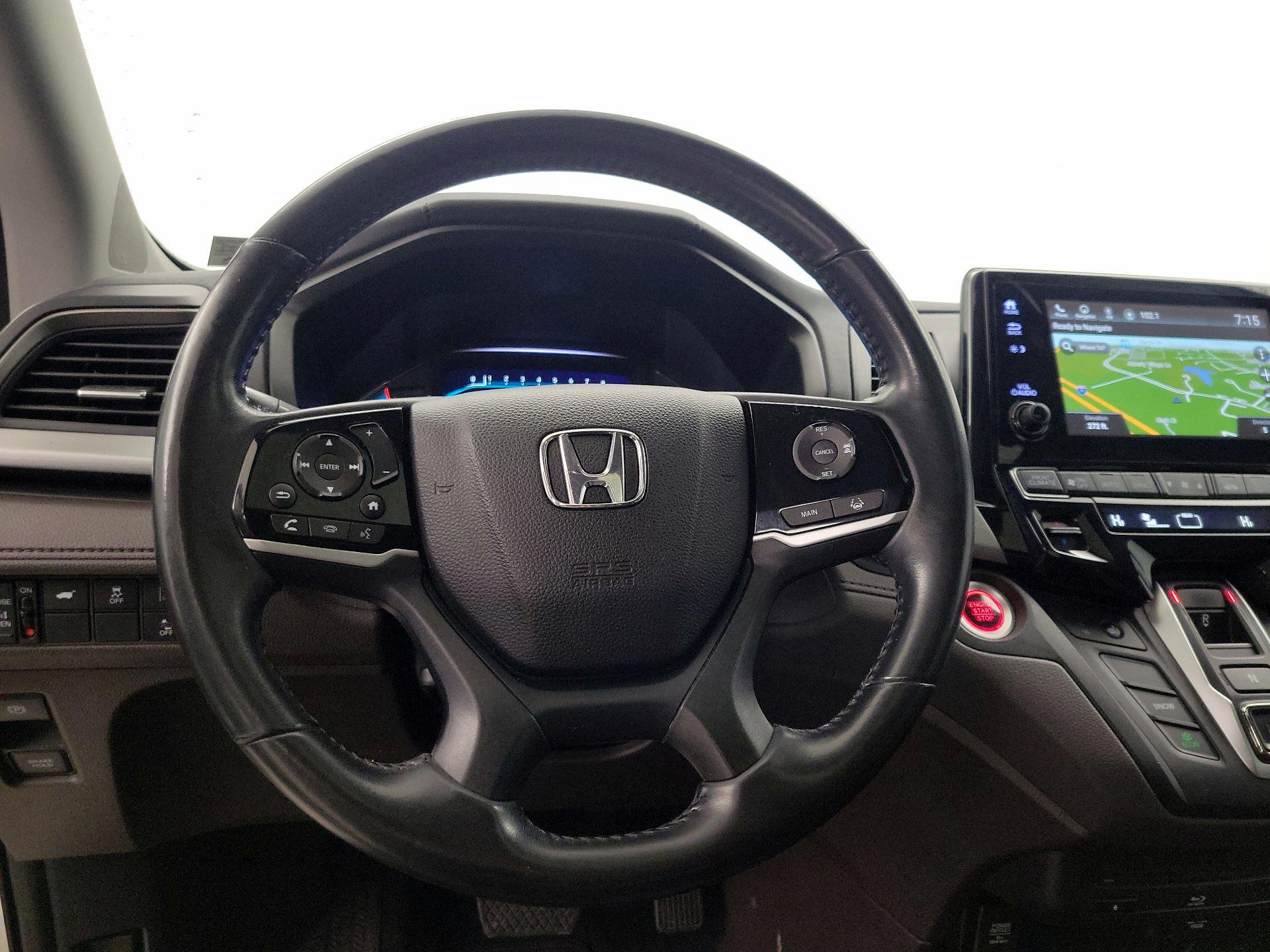 Thumbnail: 2018 Honda Odyssey - 10